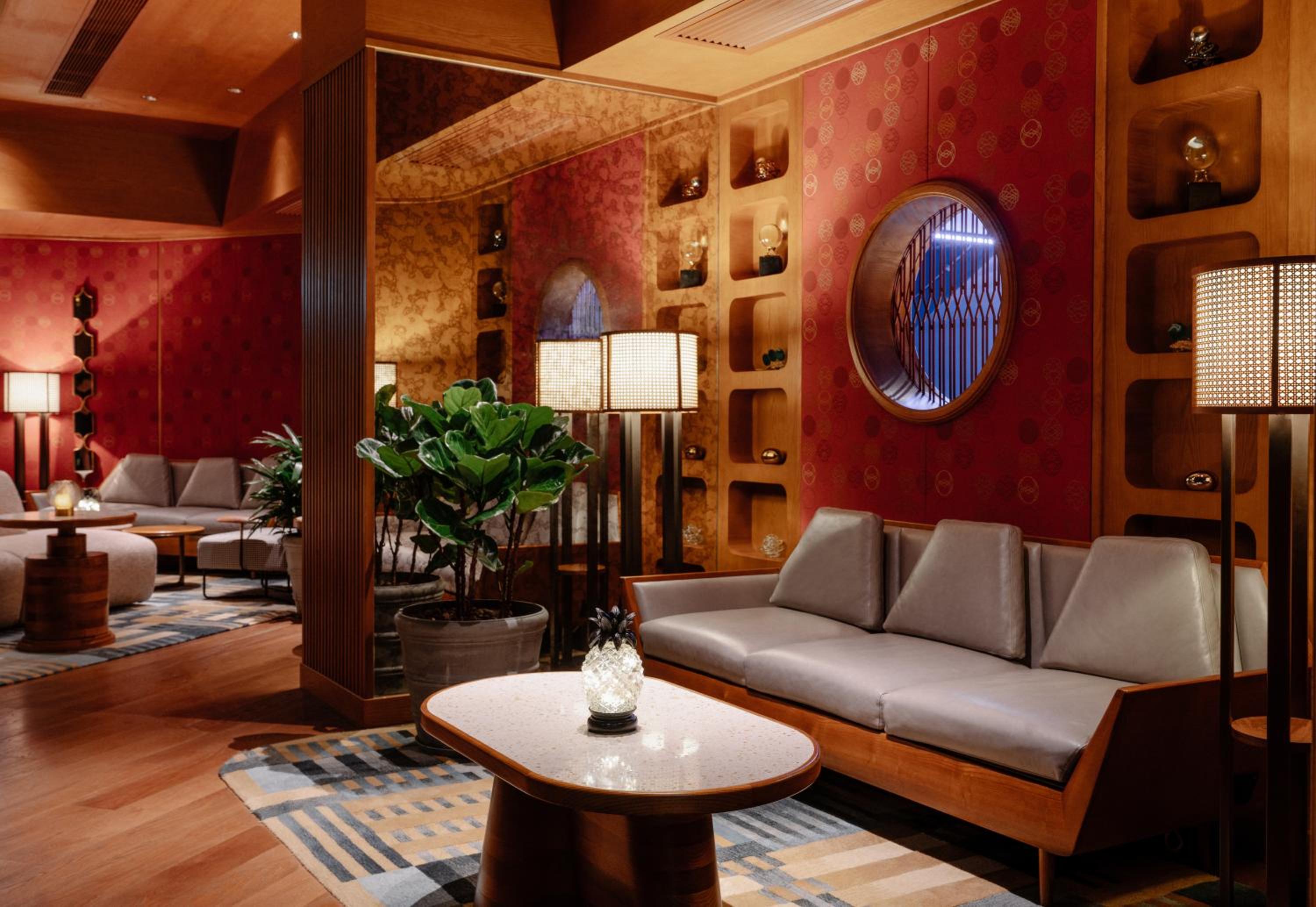 Eaton HK - Langham Hospitality Group