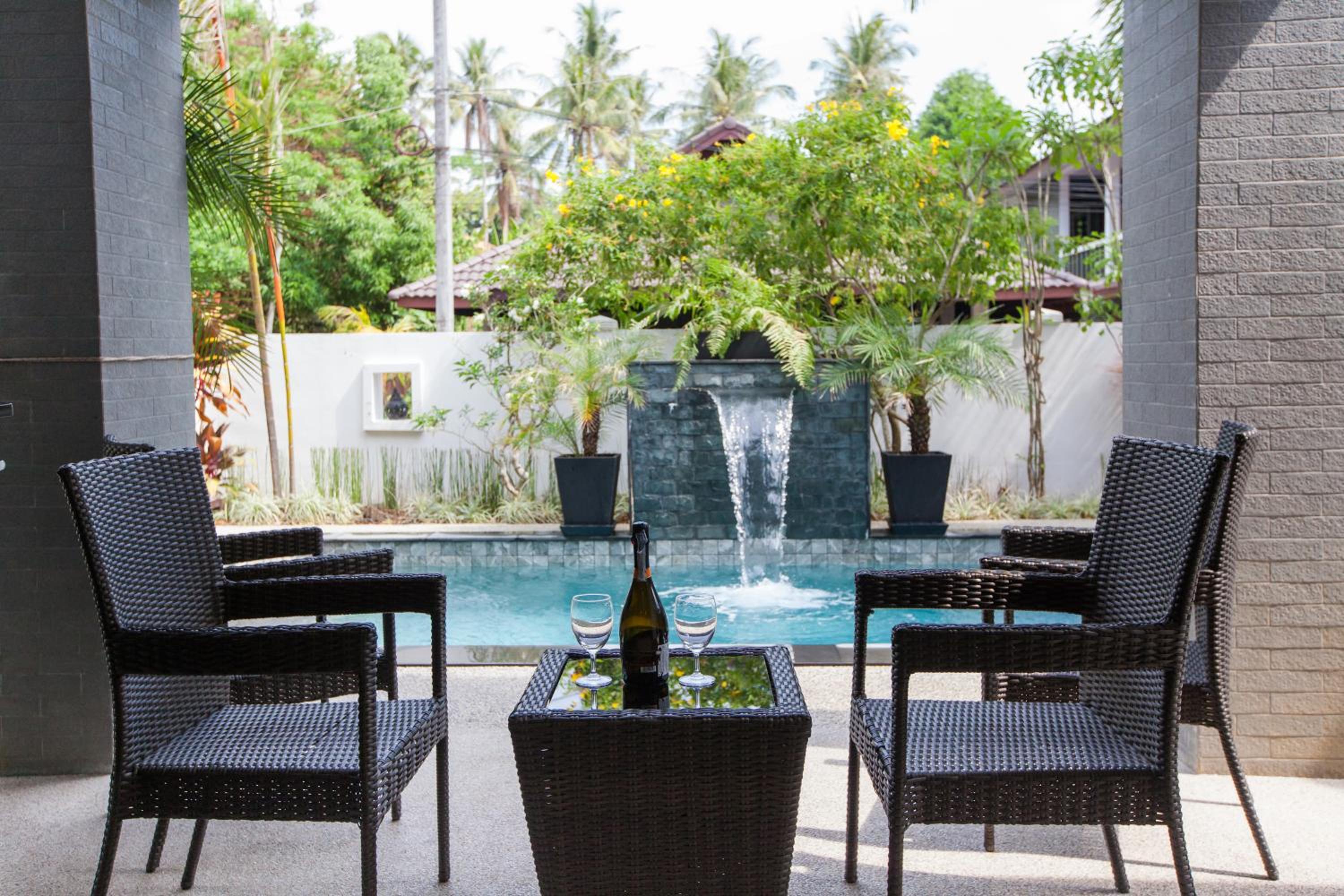 Baan Santhiya Private Pool Villas - Hotel style service with Free Tuk Tuk