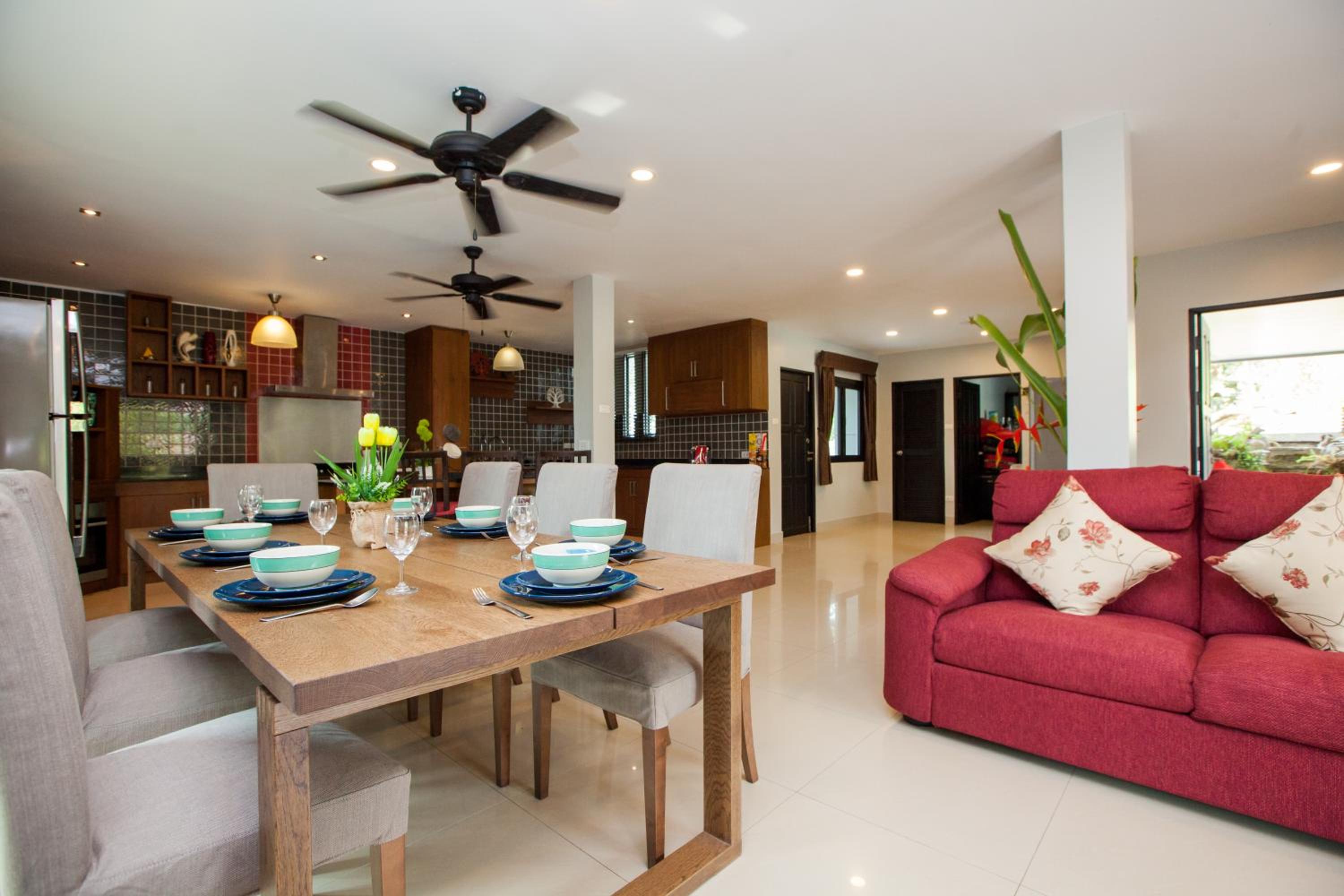 Baan Santhiya Private Pool Villas - Hotel style service with Free Tuk Tuk