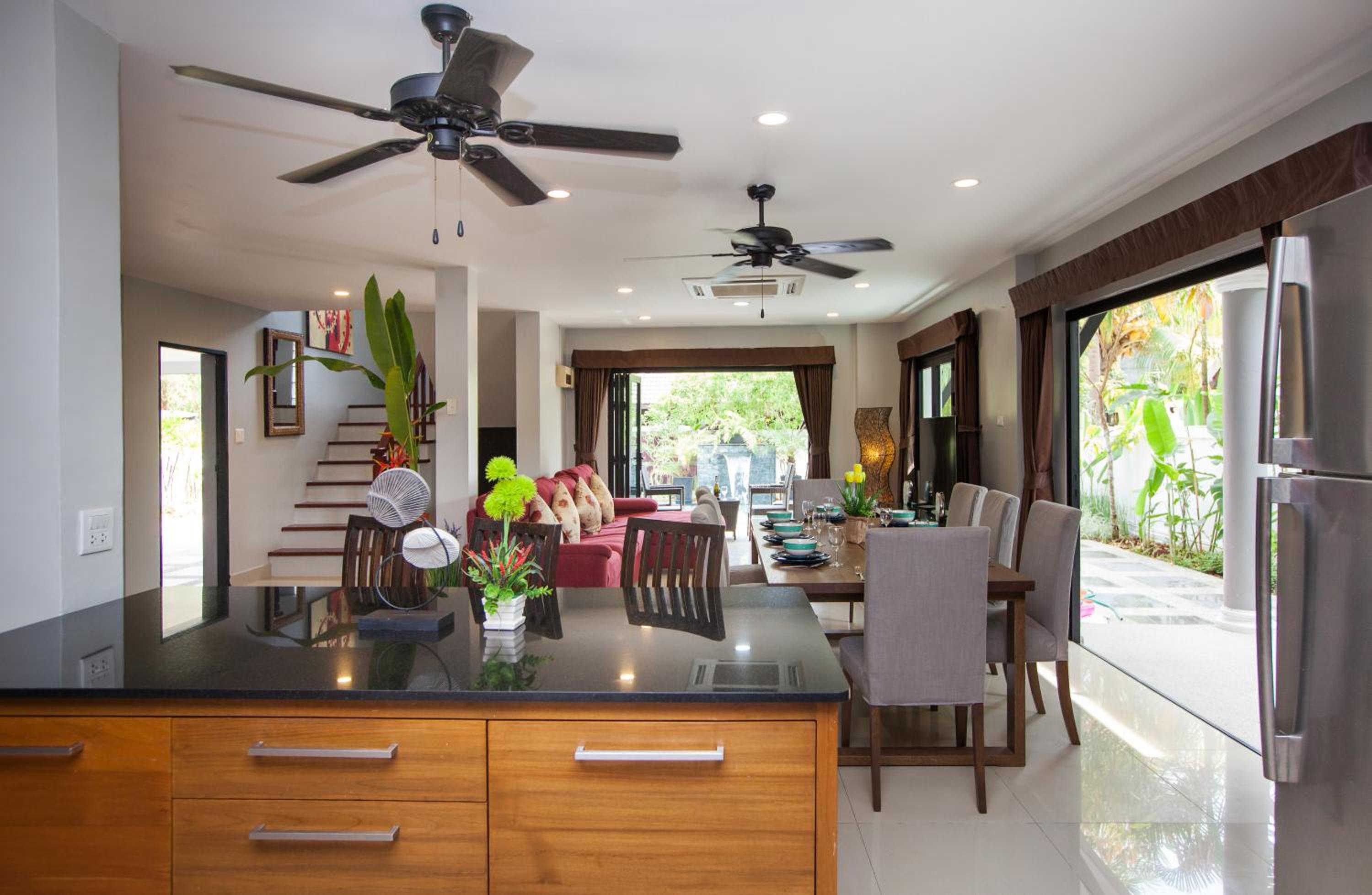 Baan Santhiya Private Pool Villas - Hotel style service with Free Tuk Tuk