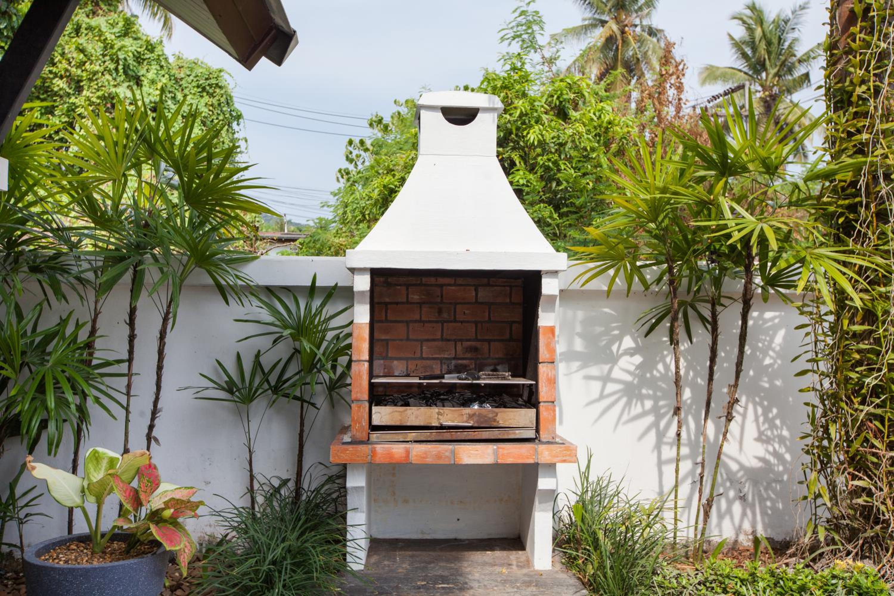 Baan Santhiya Private Pool Villas - Hotel style service with Free Tuk Tuk