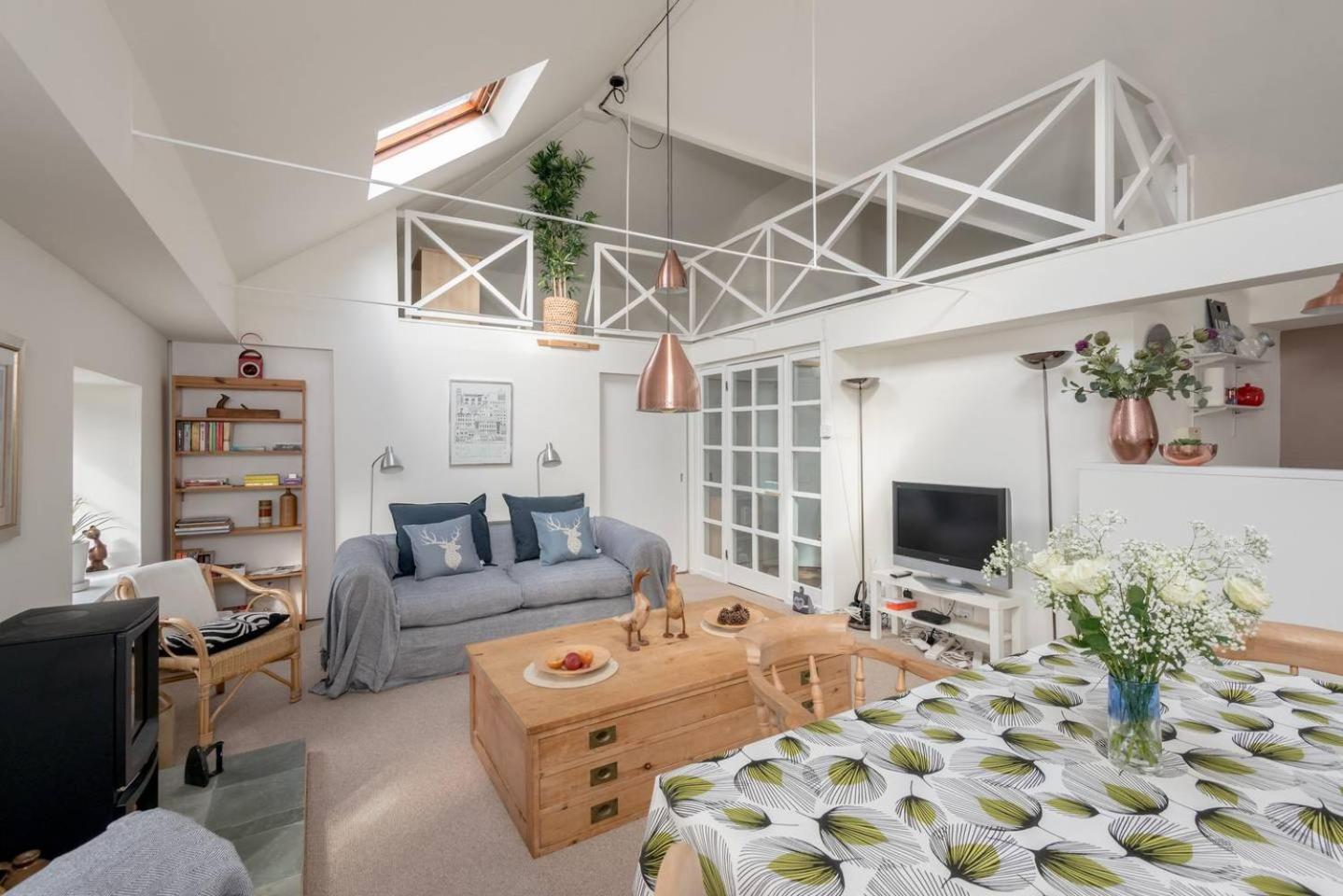 JOIVY Loft at the Brewery with Free Parking view 5