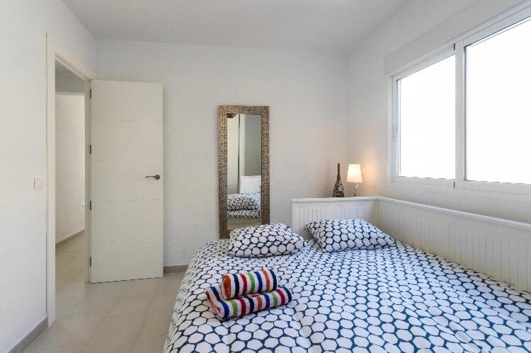 Pretty penthouse Alicante photo 5