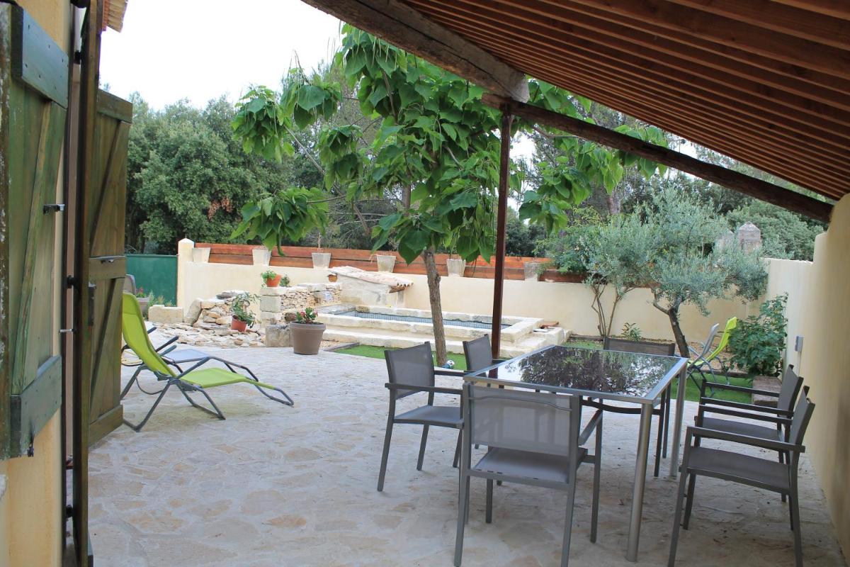 Gite de la Coste view 3