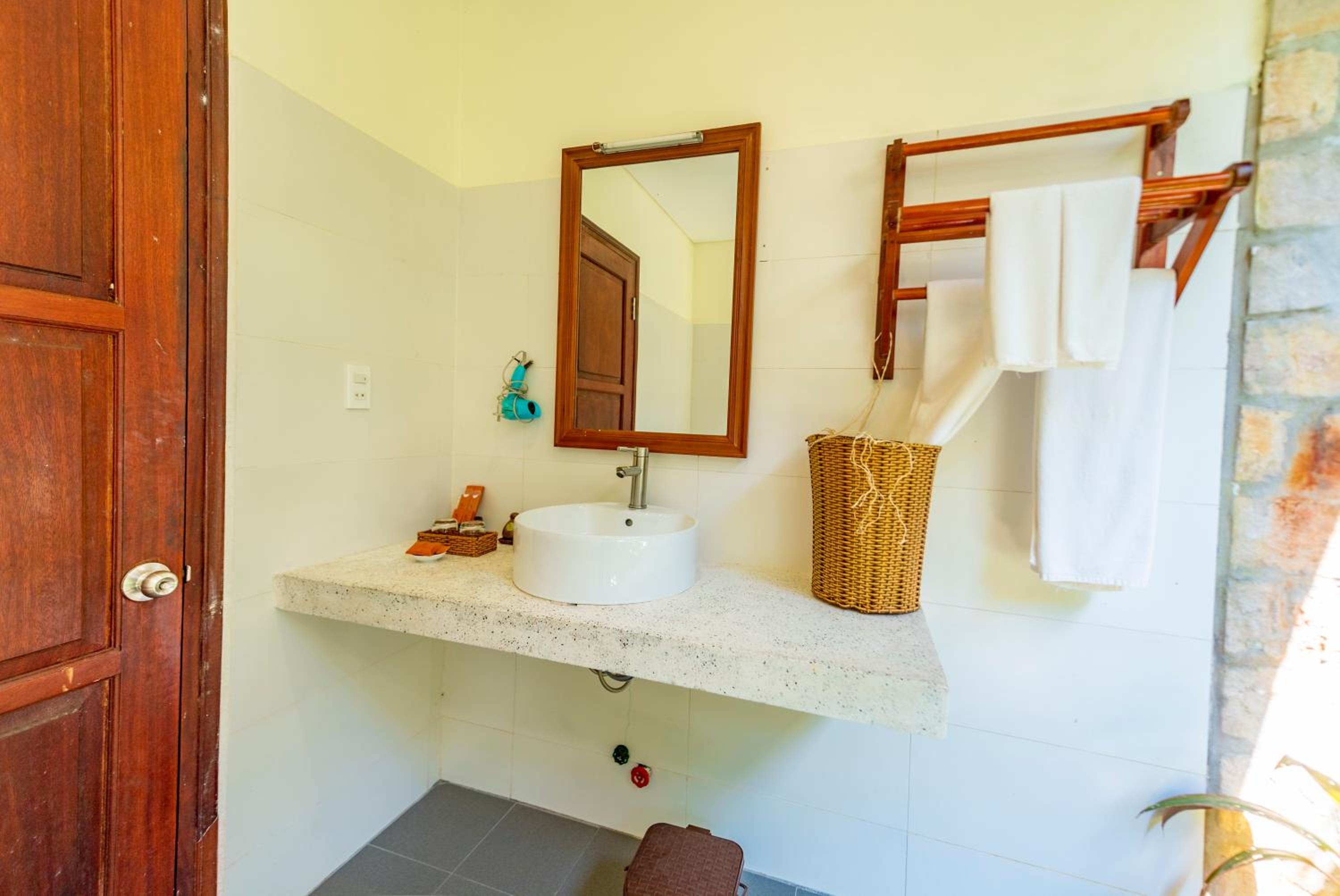 Phu Quoc Eco Beach Resort