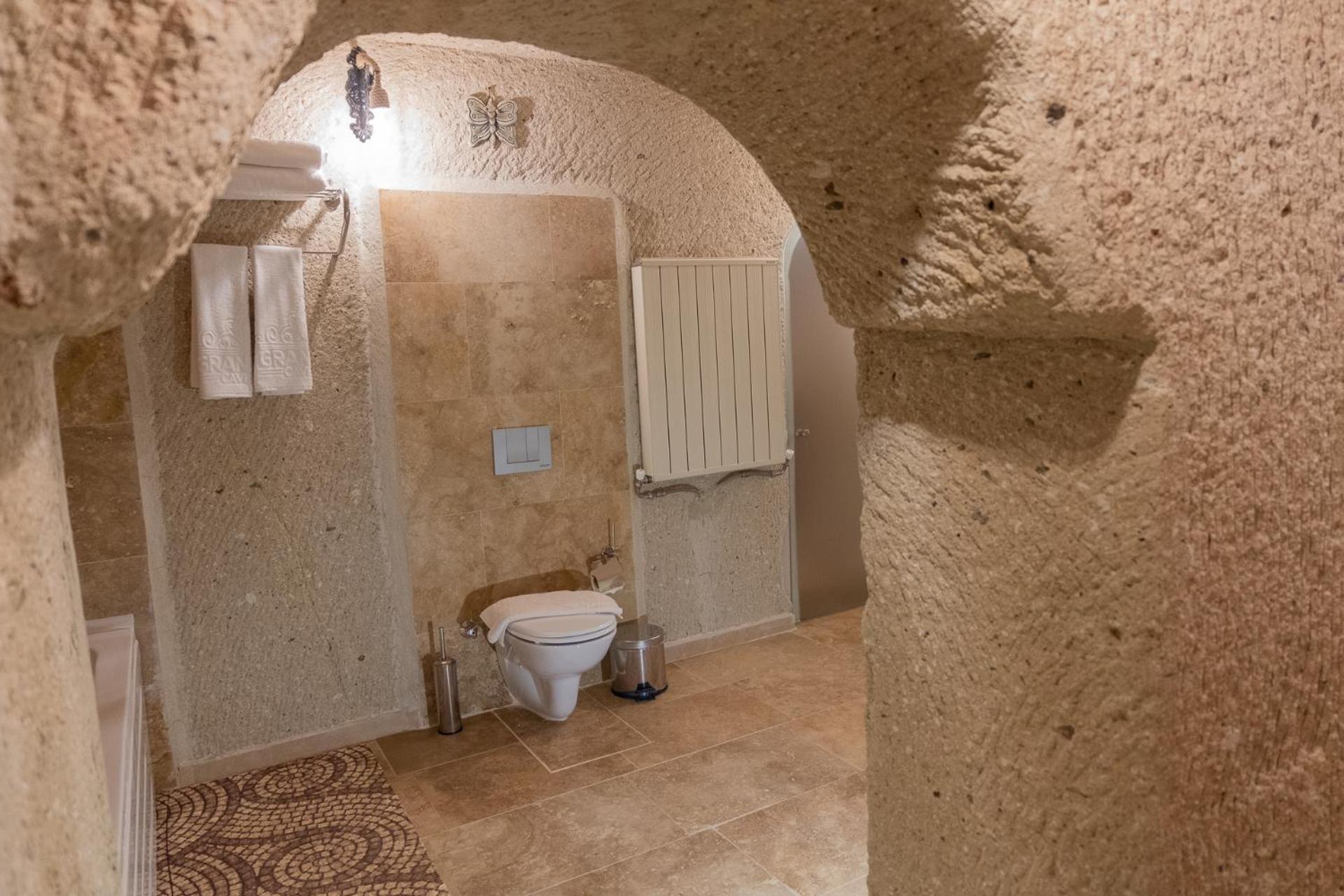 Grand Elite Cave Suites - Image 134