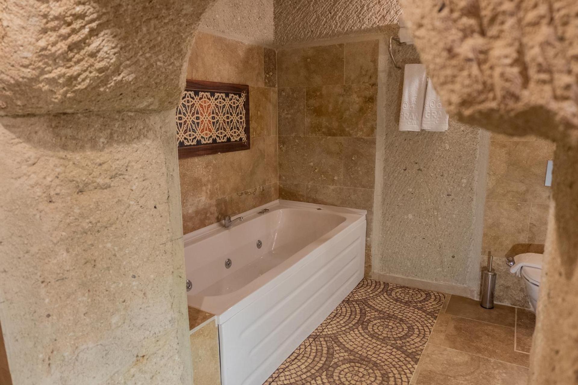 Grand Elite Cave Suites - Image 37