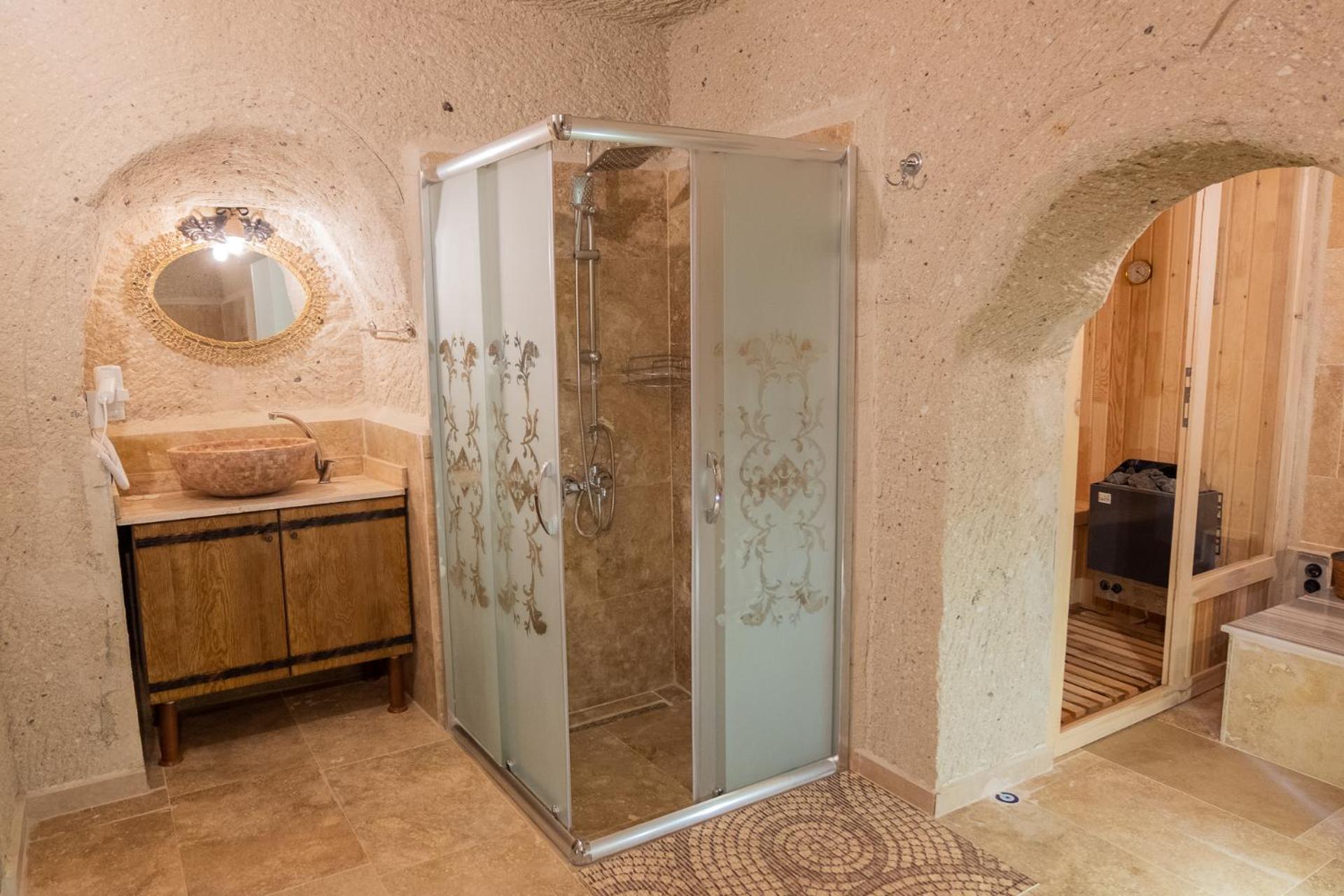 Grand Elite Cave Suites - Image 137