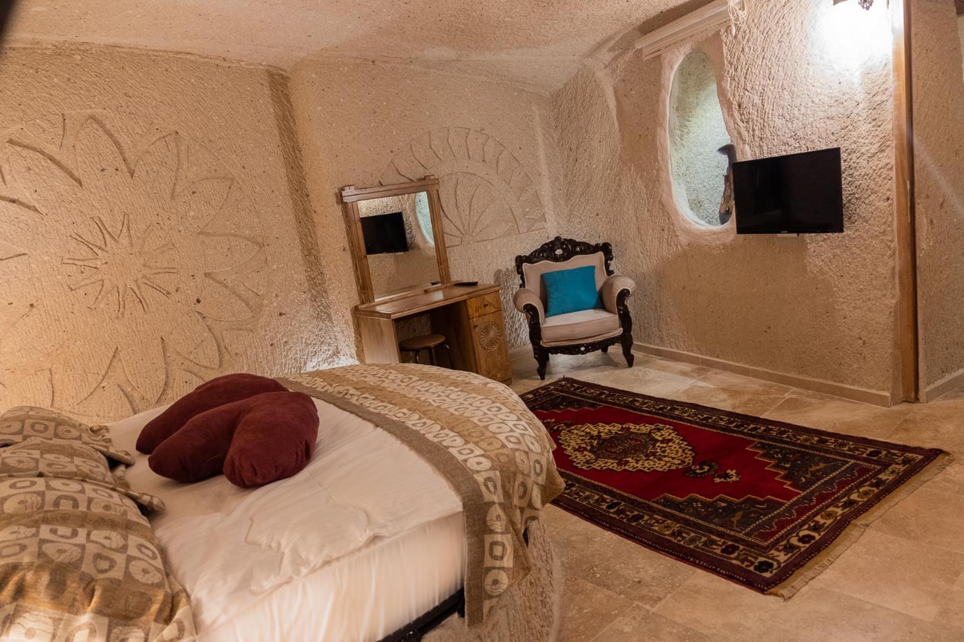 Grand Elite Cave Suites - Image 138