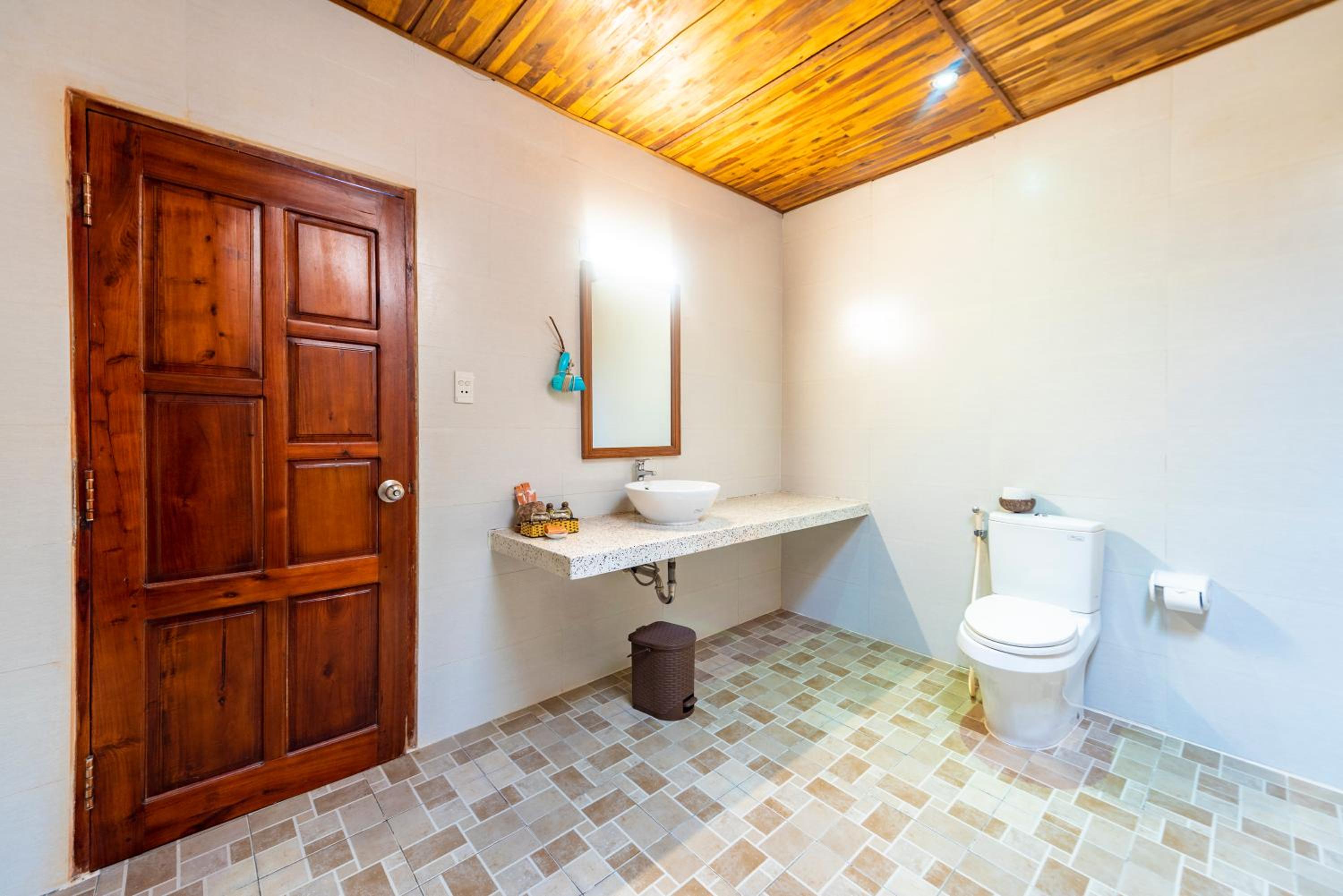 Phu Quoc Eco Beach Resort