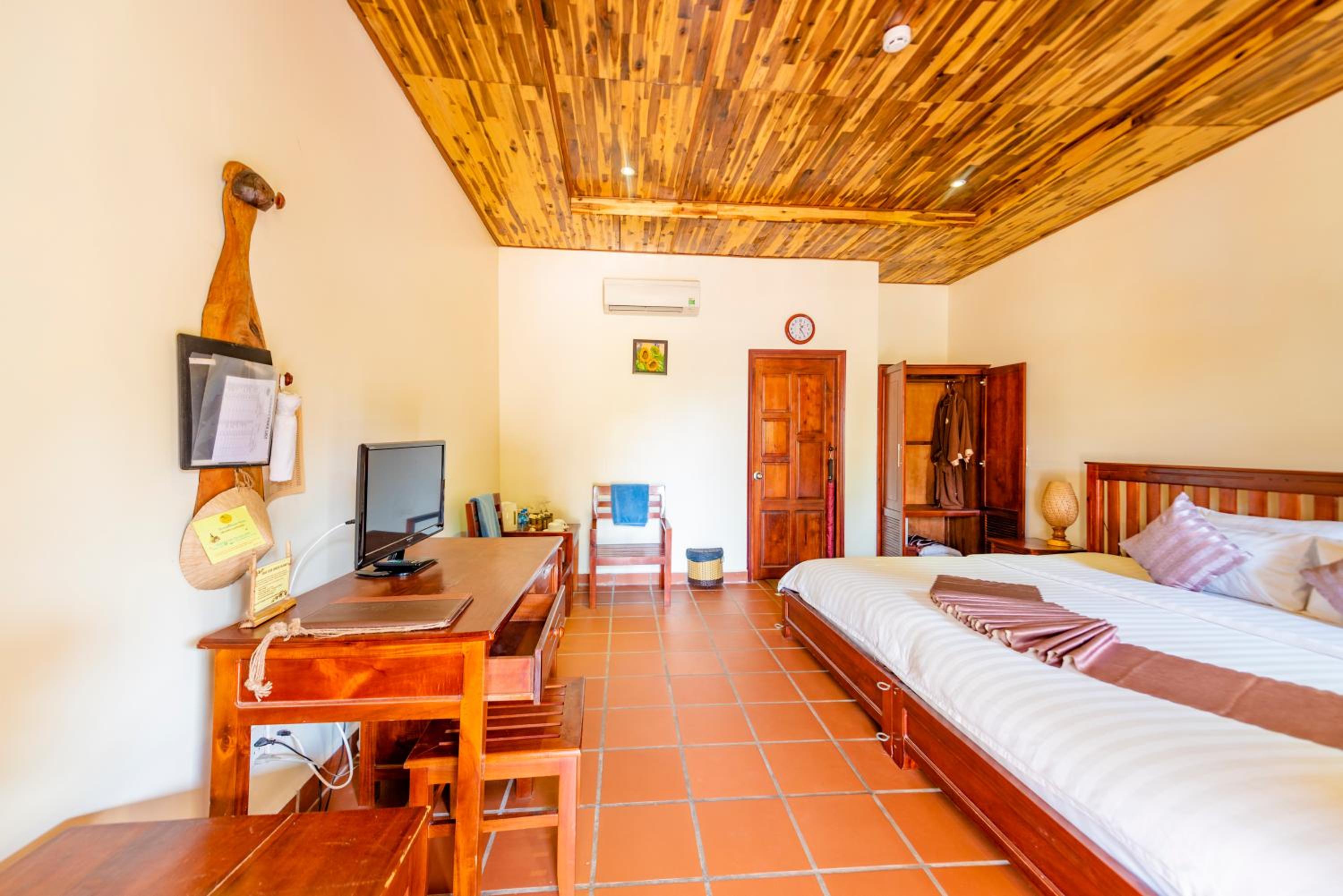 Phu Quoc Eco Beach Resort
