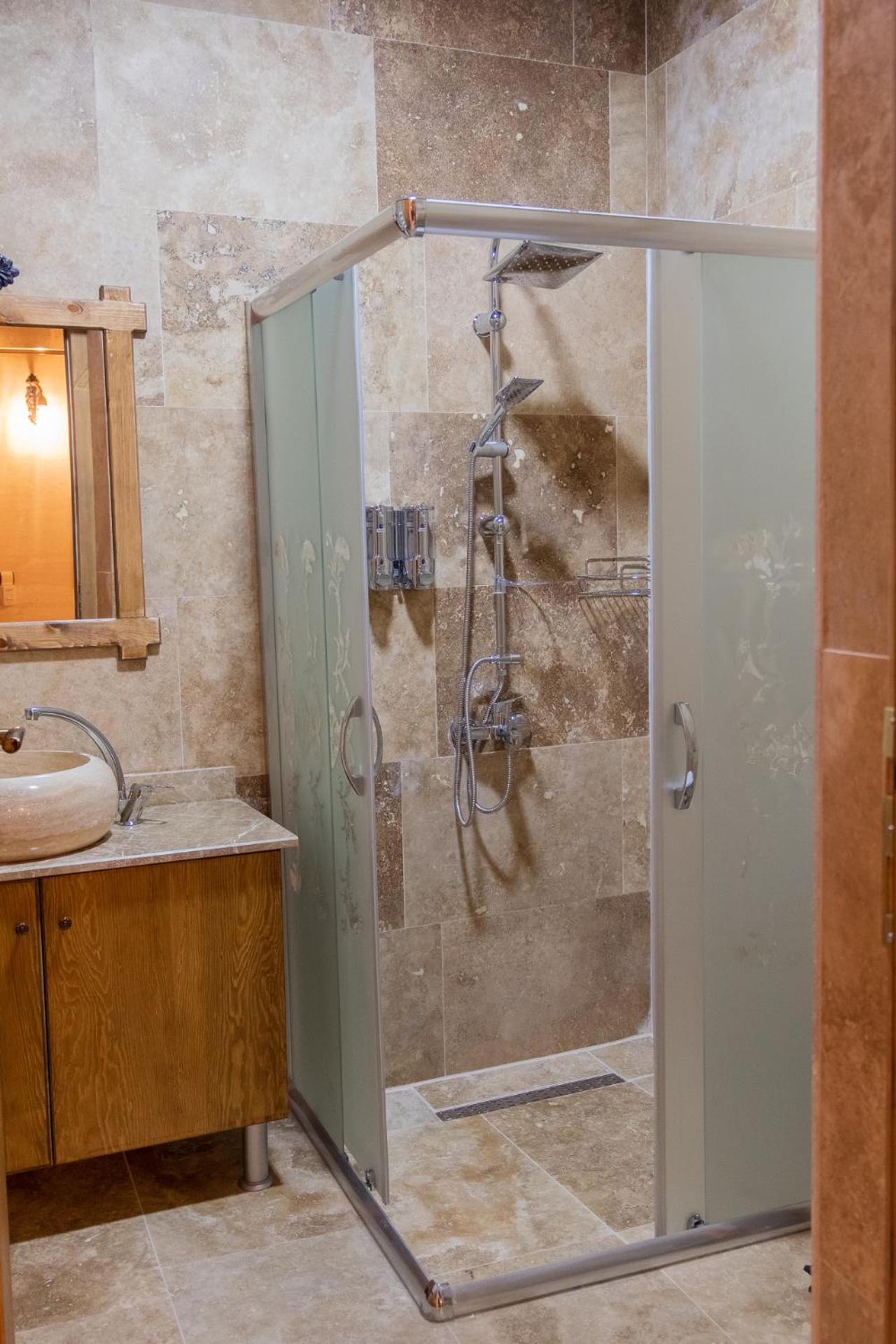 Grand Elite Cave Suites - Image 124