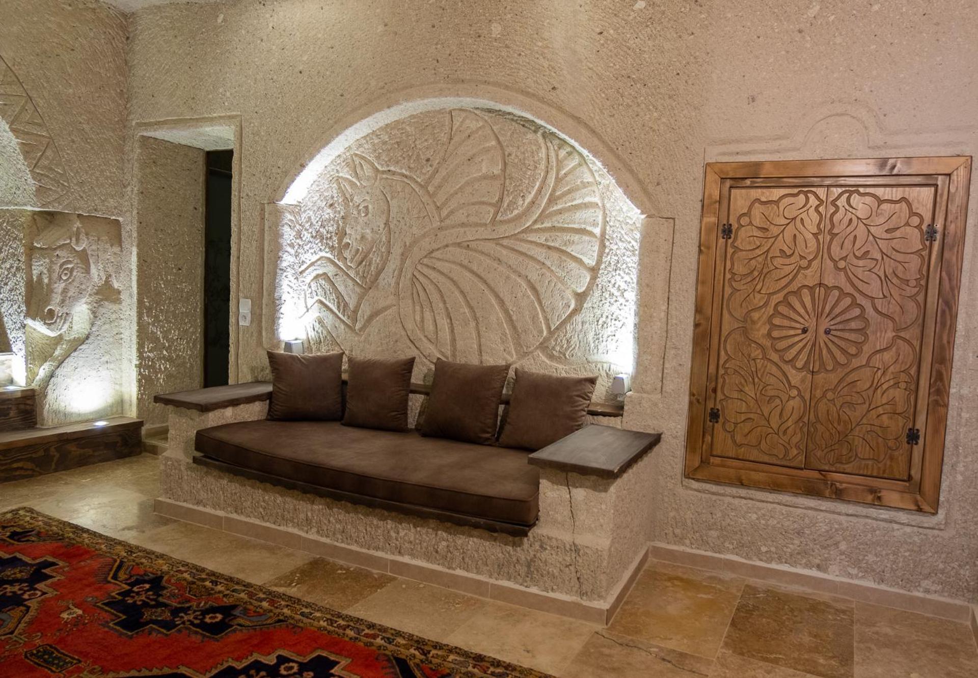 Grand Elite Cave Suites - Image 112