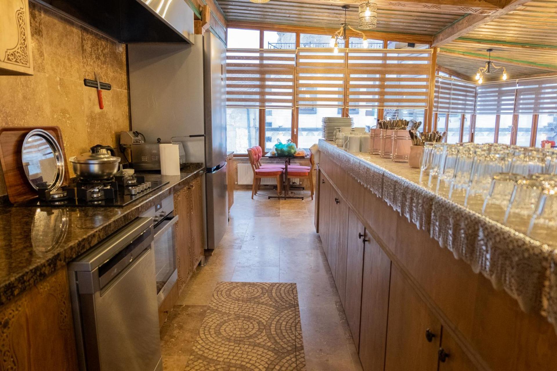 Grand Elite Cave Suites - Image 78