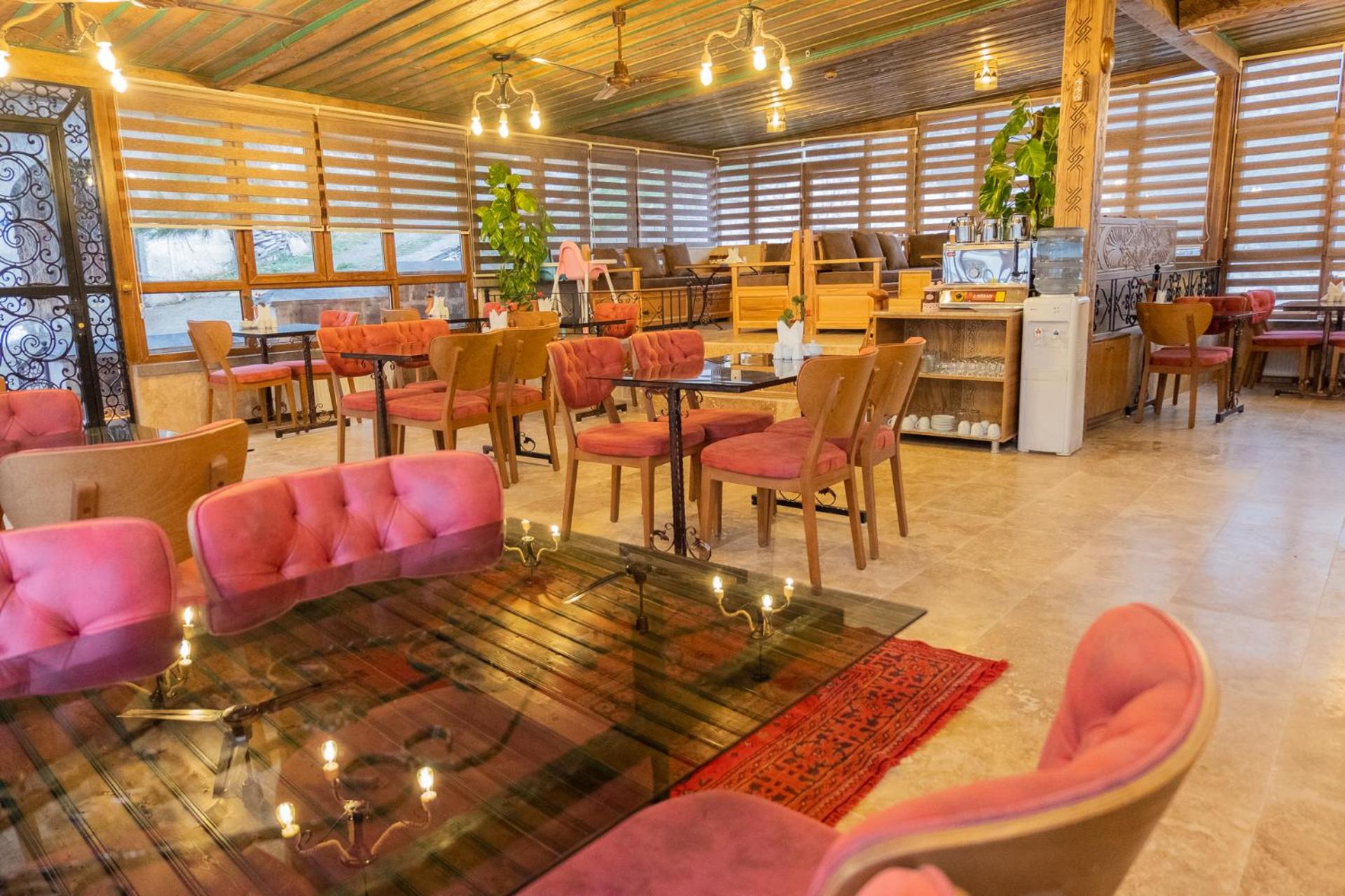 Grand Elite Cave Suites - Image 79