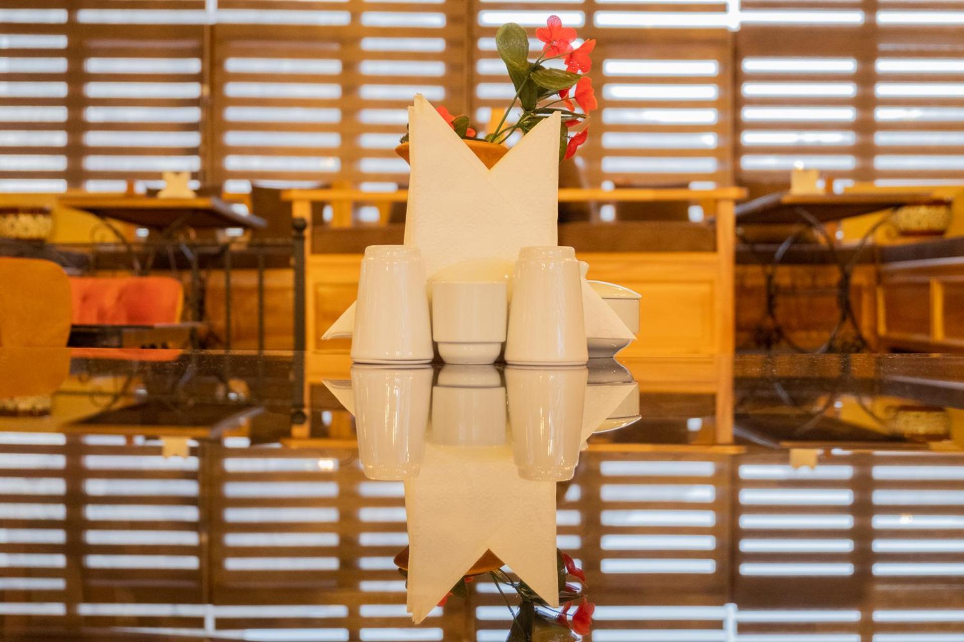 Grand Elite Cave Suites - Image 52