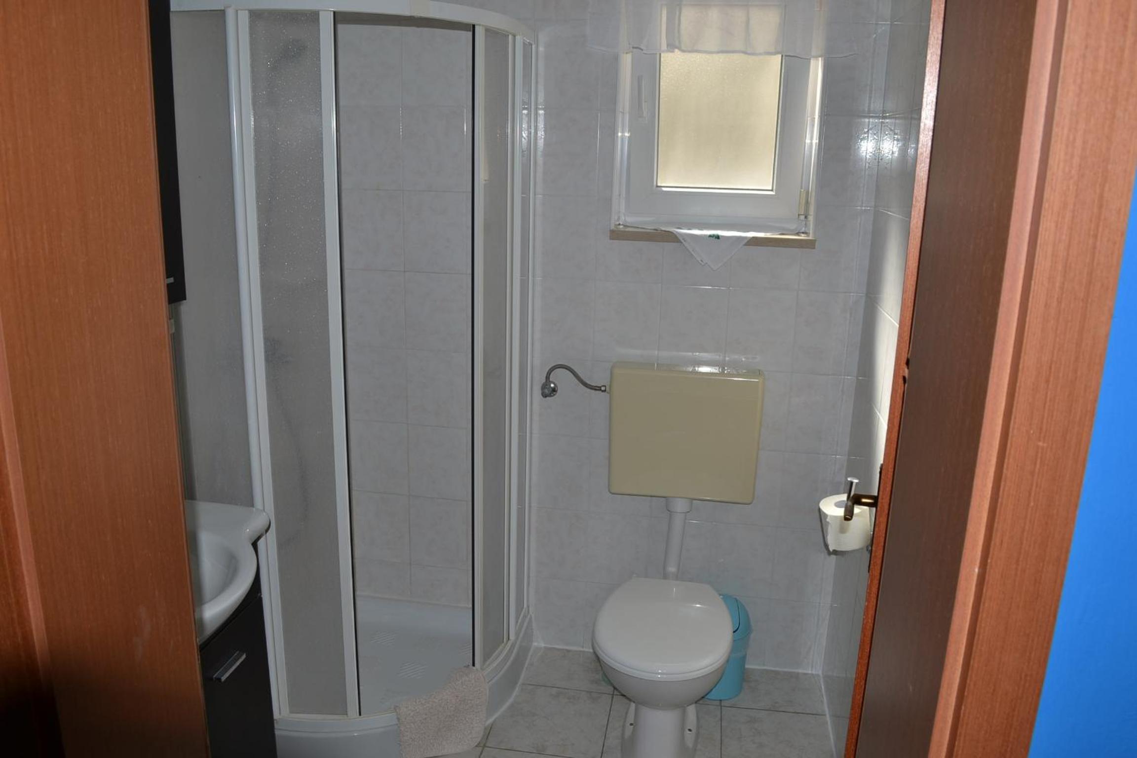 Photo 50