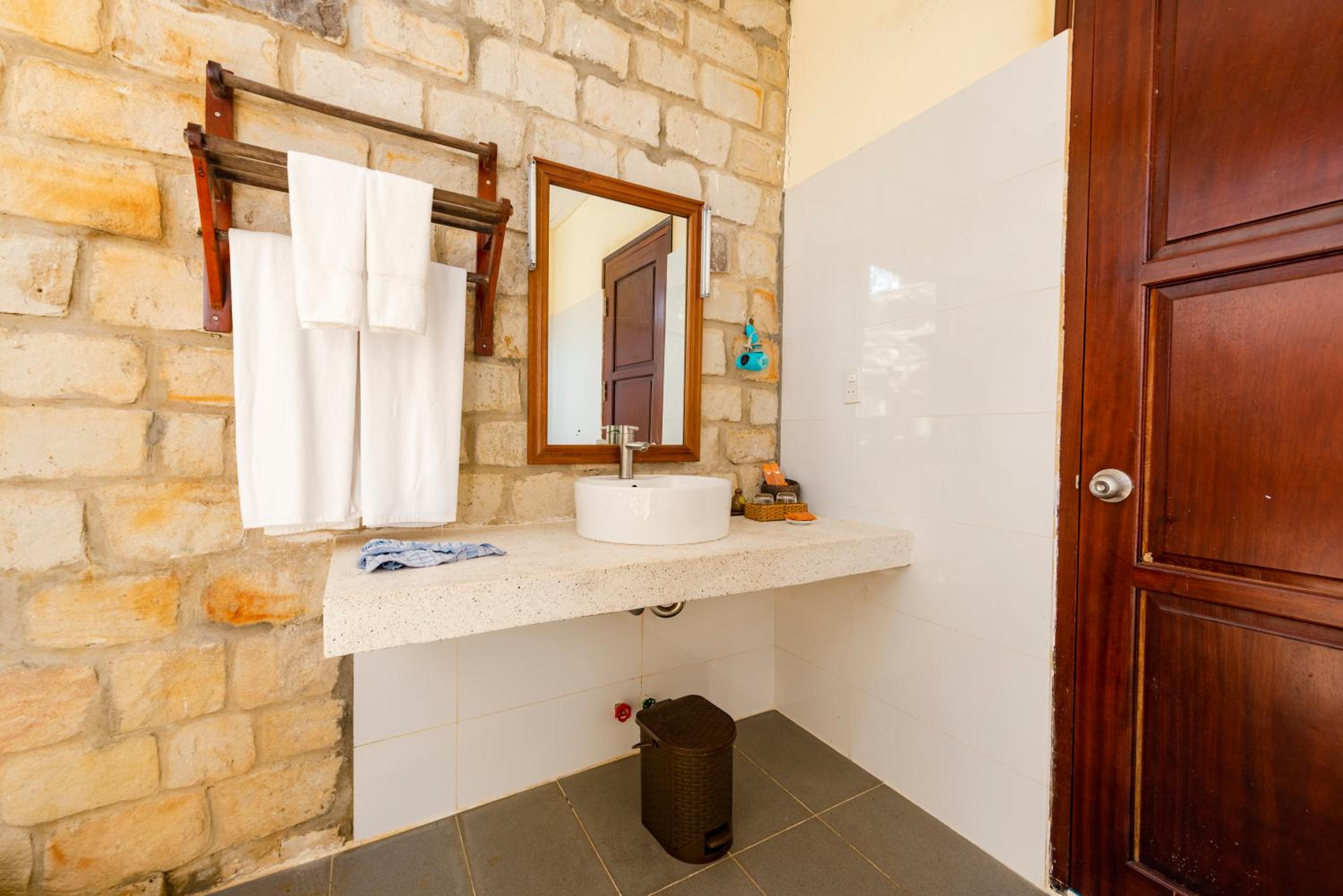 Phu Quoc Eco Beach Resort
