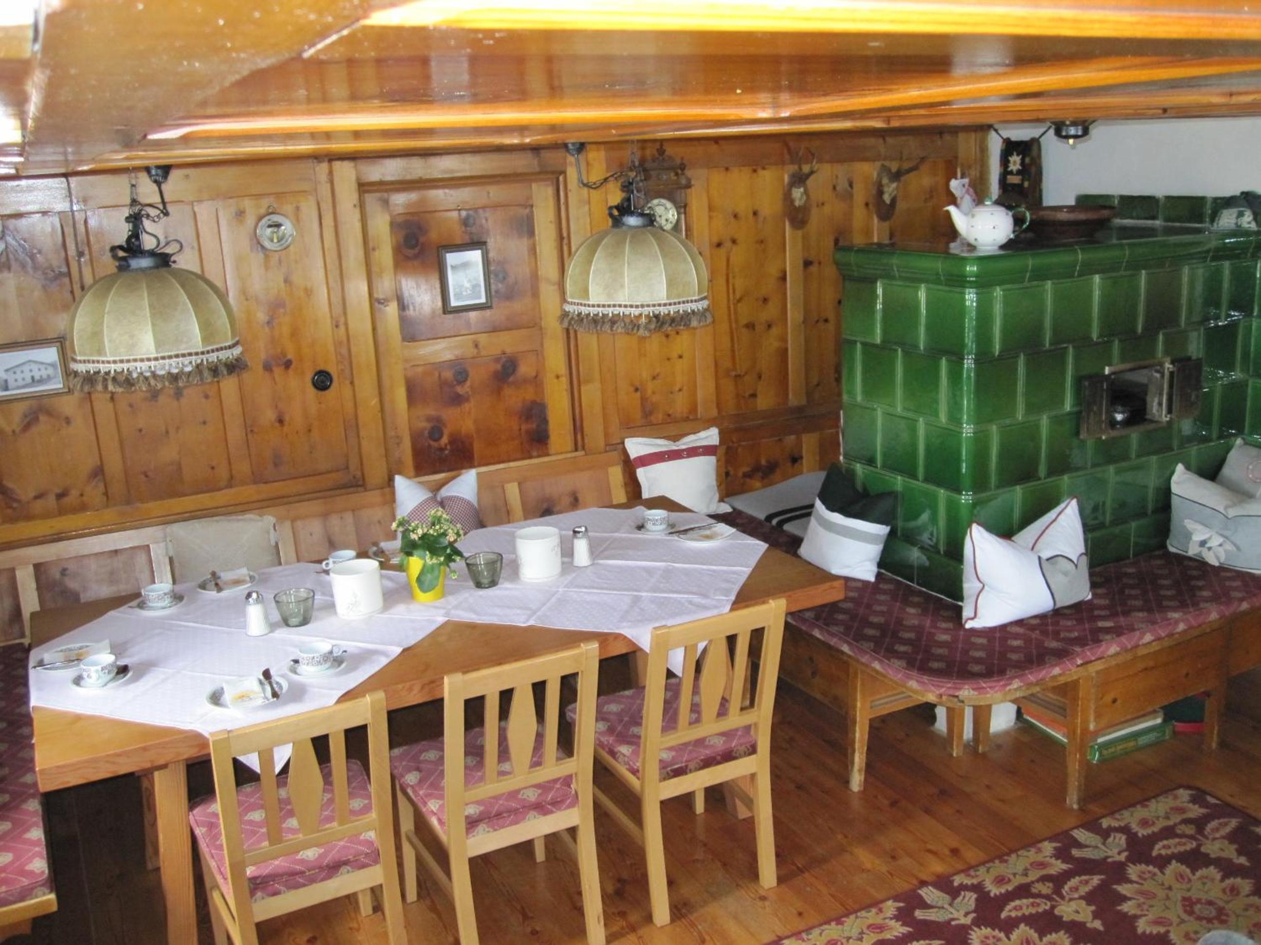 Pension der Steinbock - das 300 Jahre alte Bauernhaus - TIROL