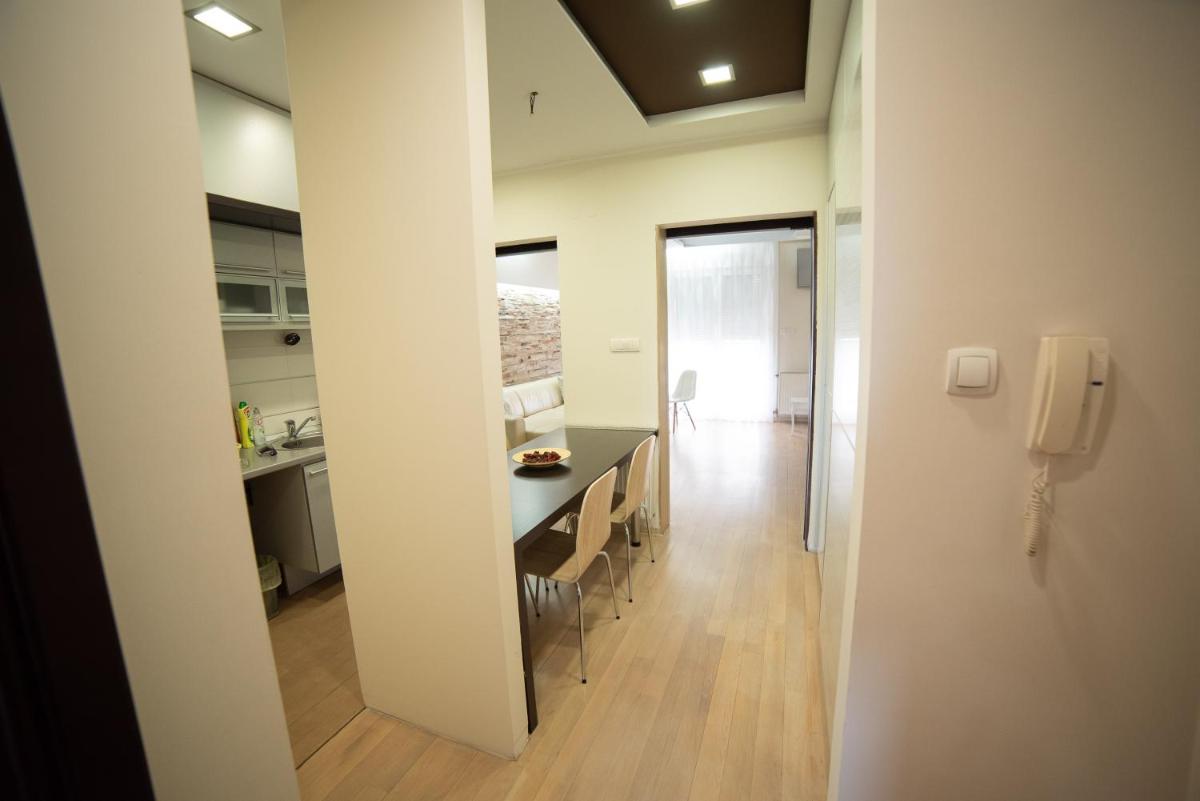 Apartment Milos
