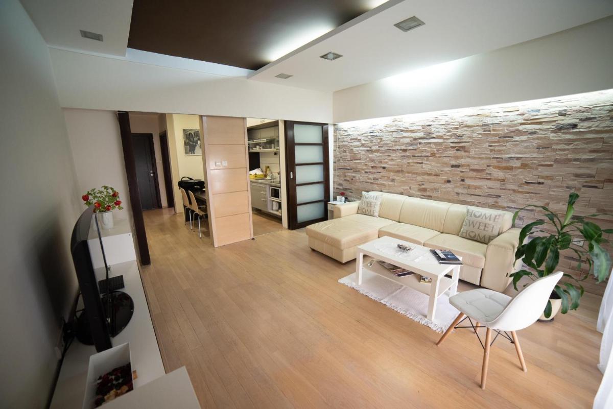 Apartment Milos