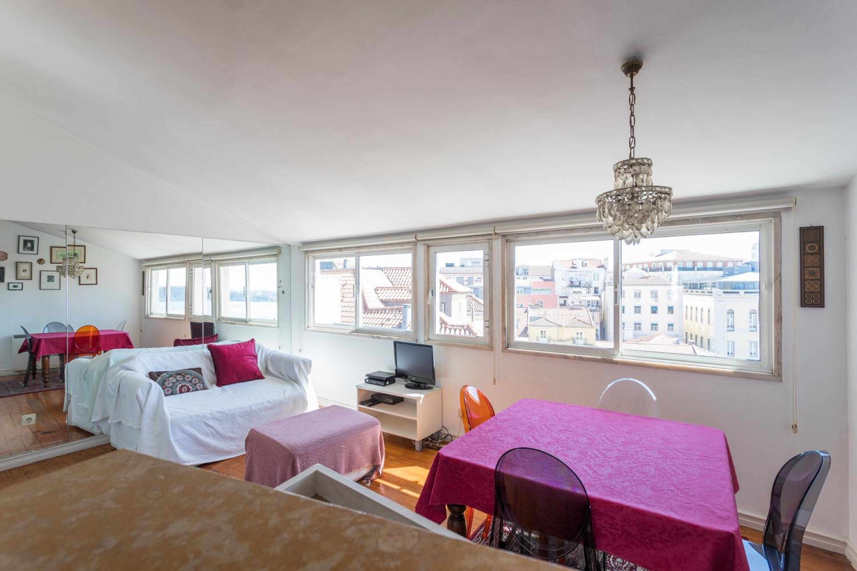 FLH - Santa Catarina's Jewel over Tagus view 5