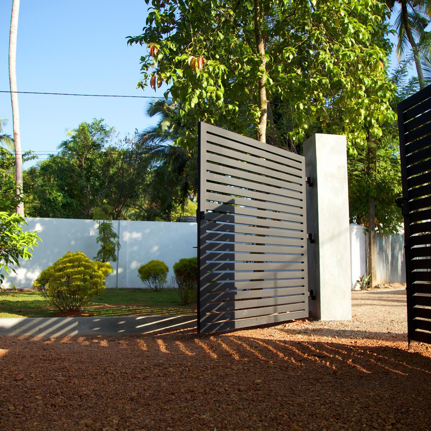 villa layanga - riverside guestrooms view 3