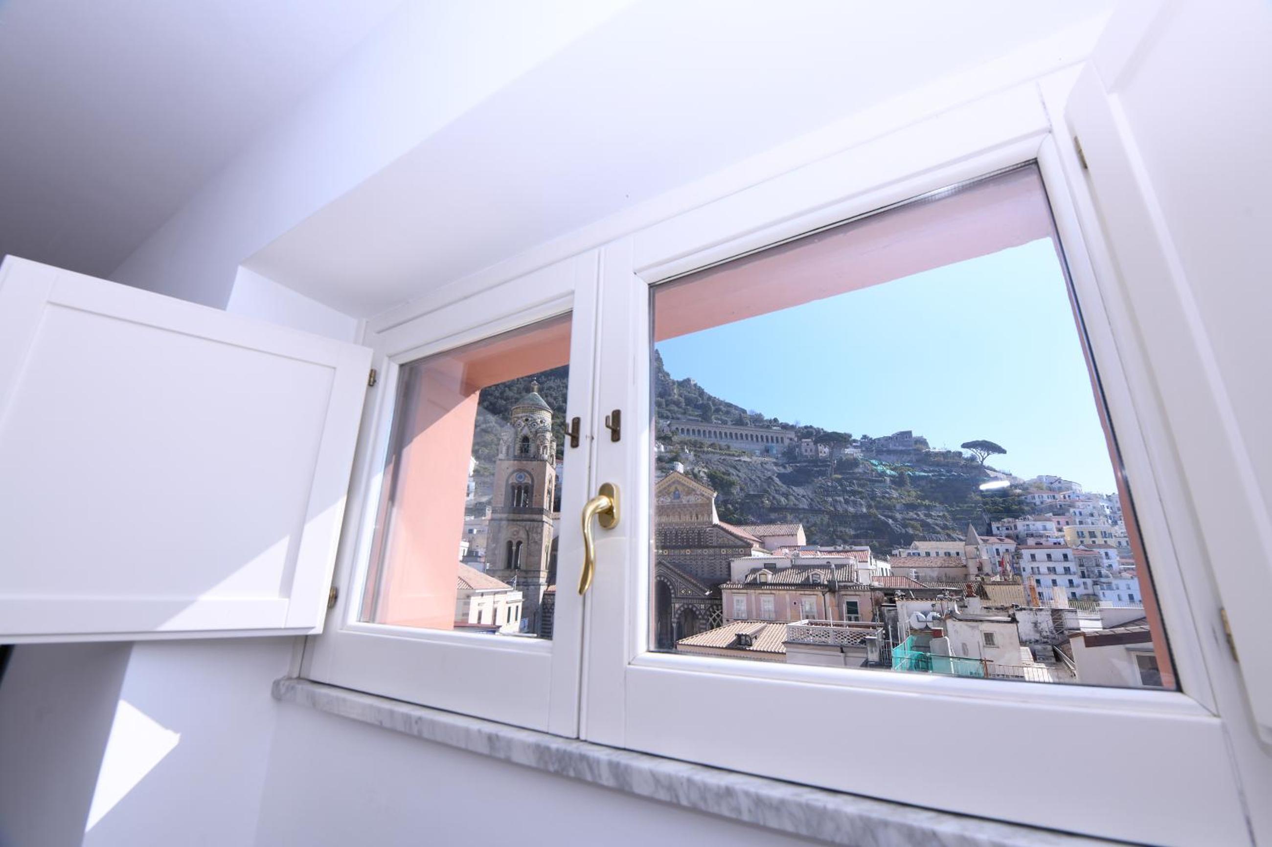 Amalfitano Apartments photo 3