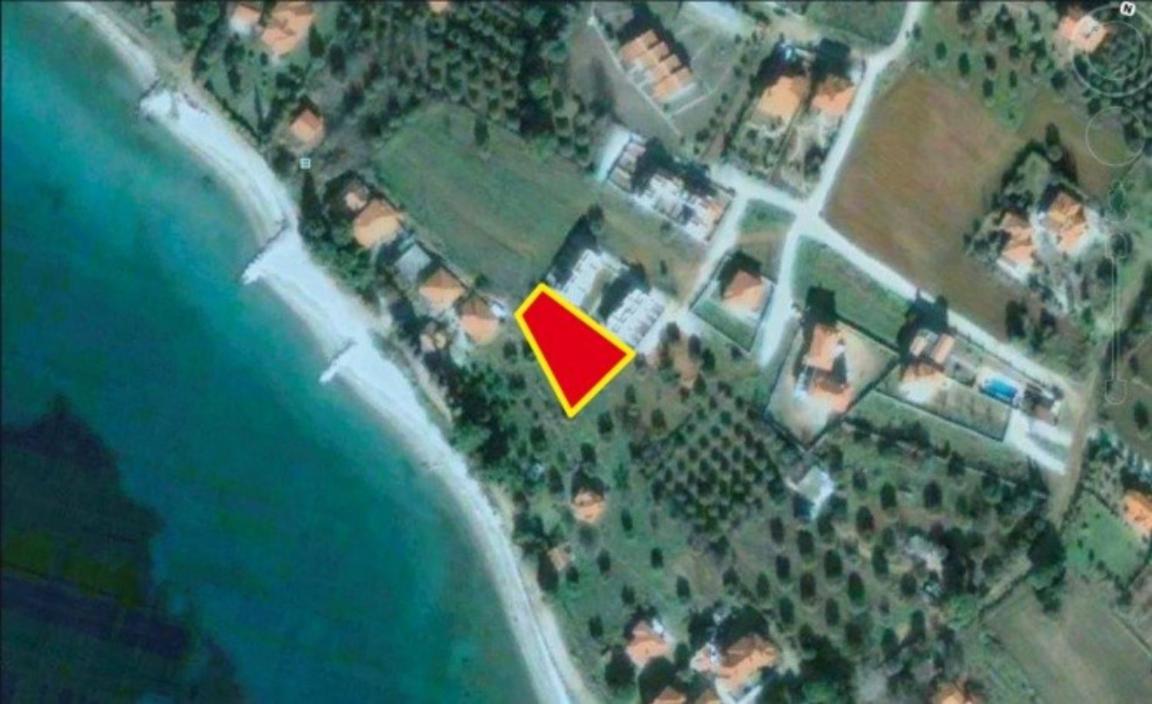 Maisonette close to the beach view 5