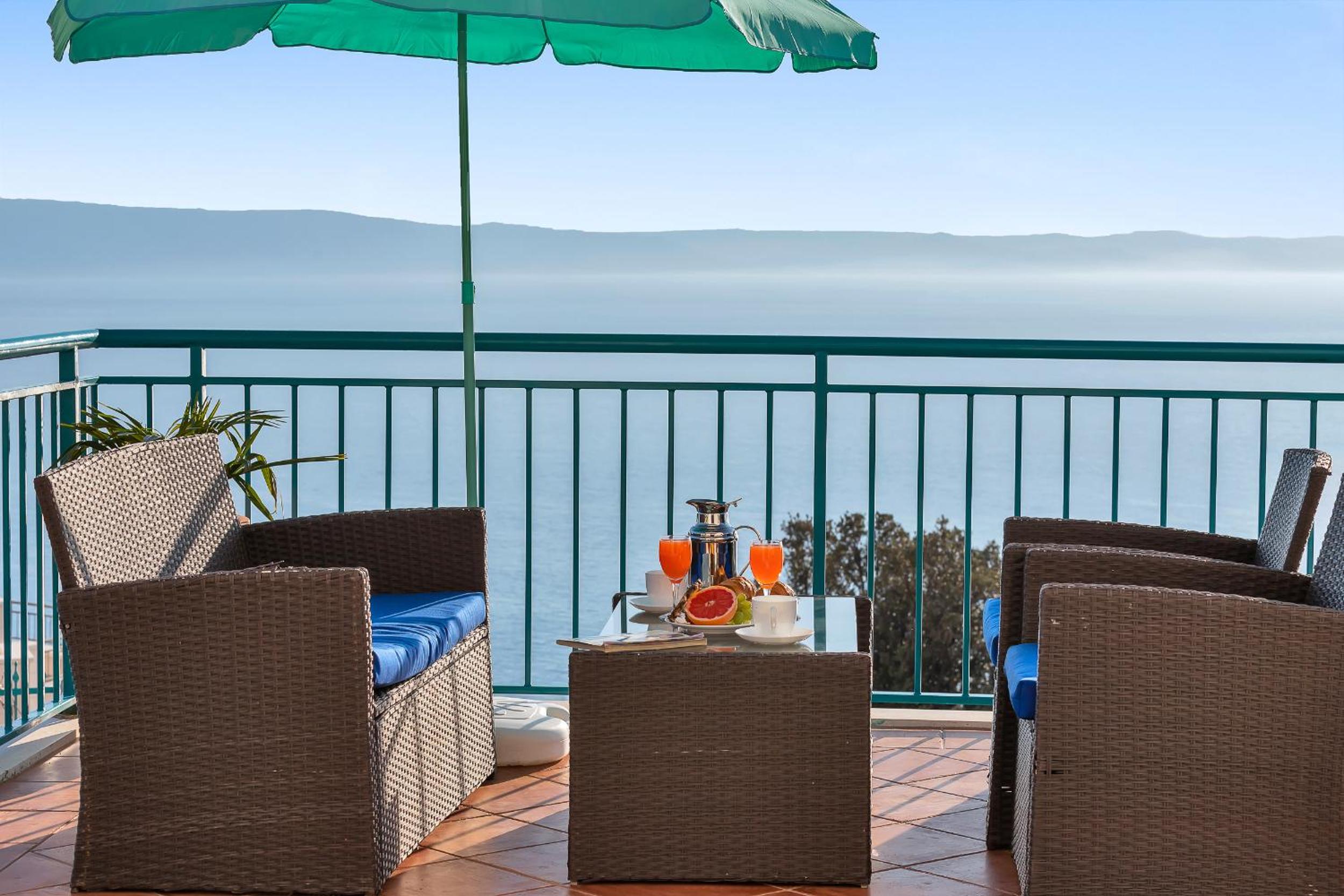 Hotel Villa Ana - Image 1