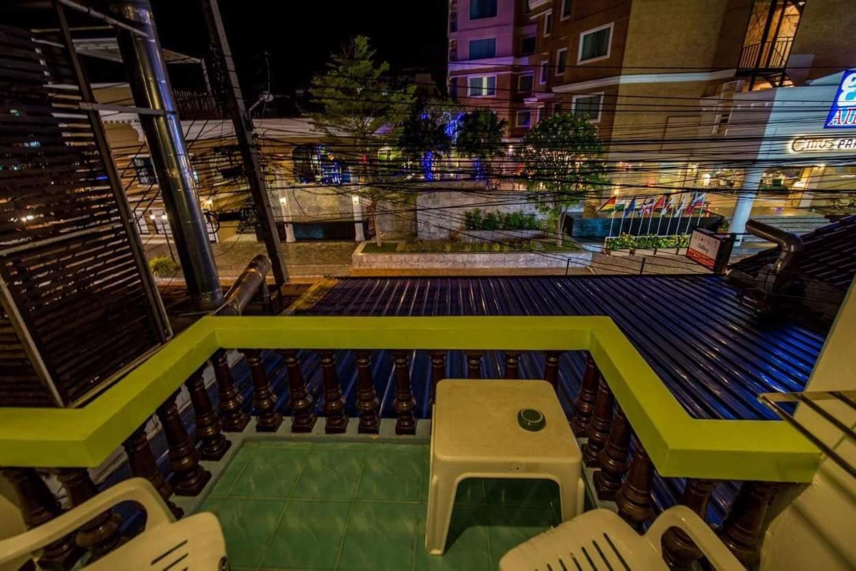 Nong Guest House