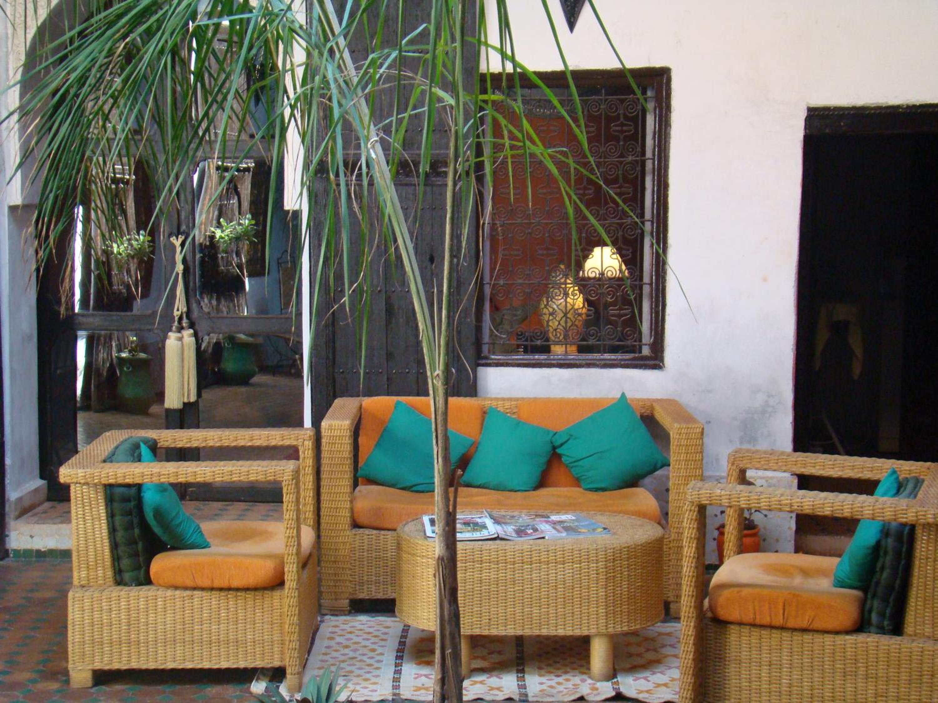 lounge