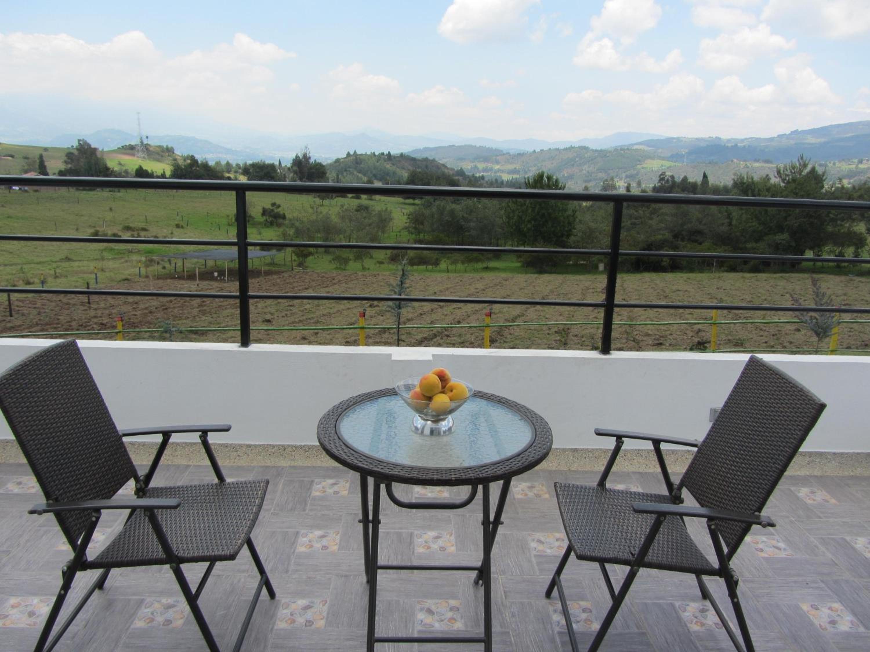 Ecohotel, Finca Colinas y Senderos, Pantano de Vargas