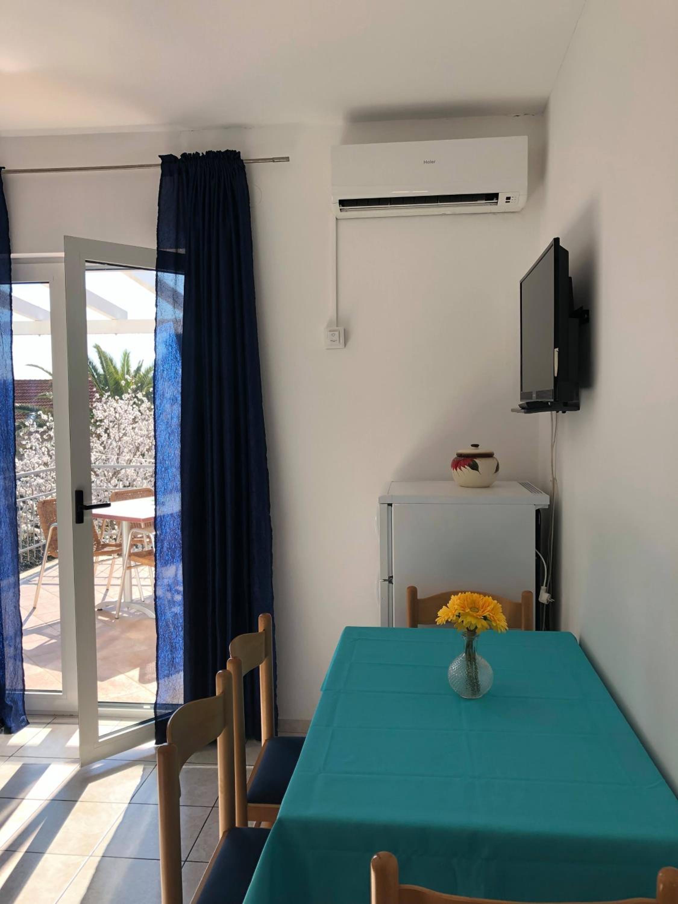 Apartmani Tomelić