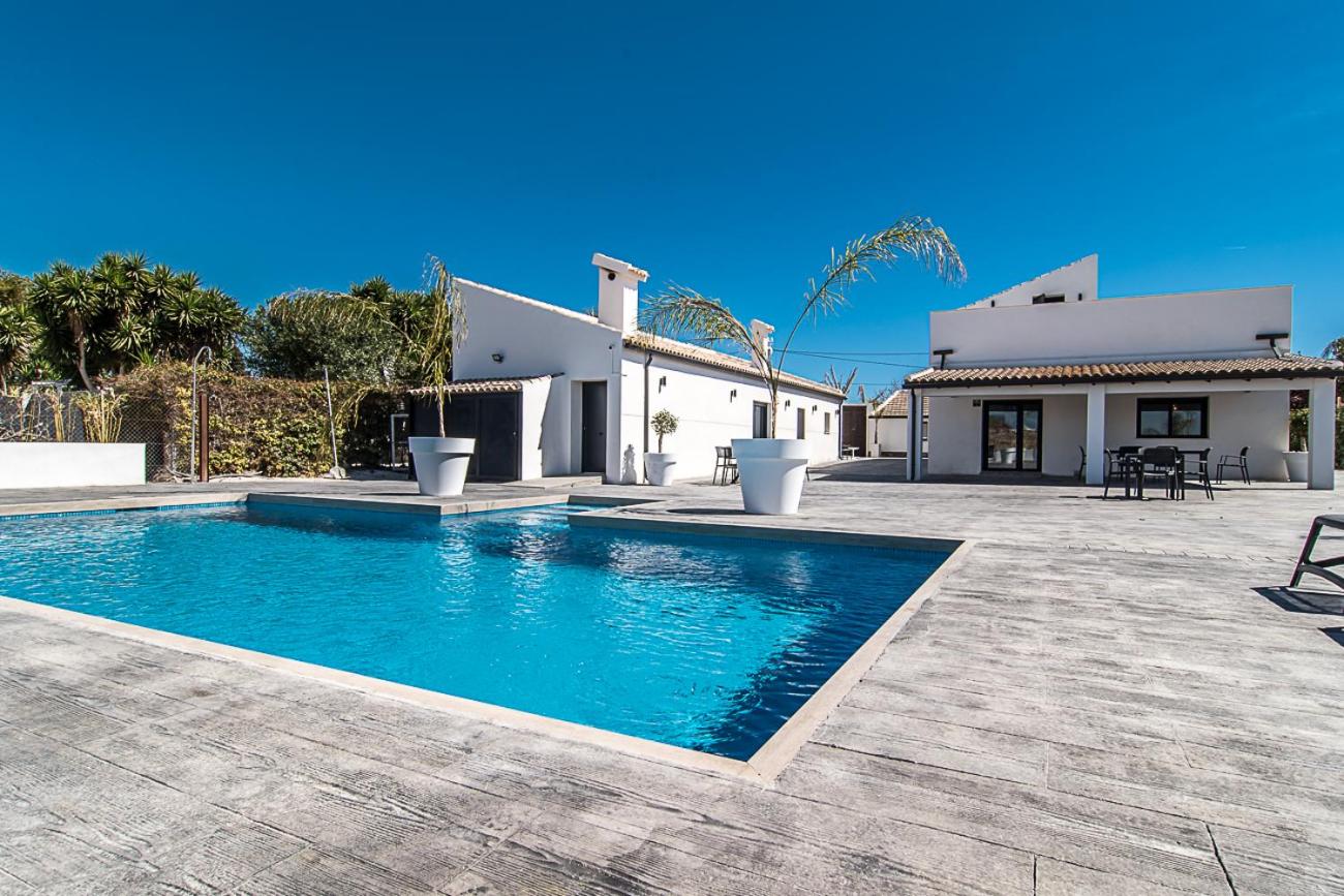 Hotel Casa La Vuelta - Image 1