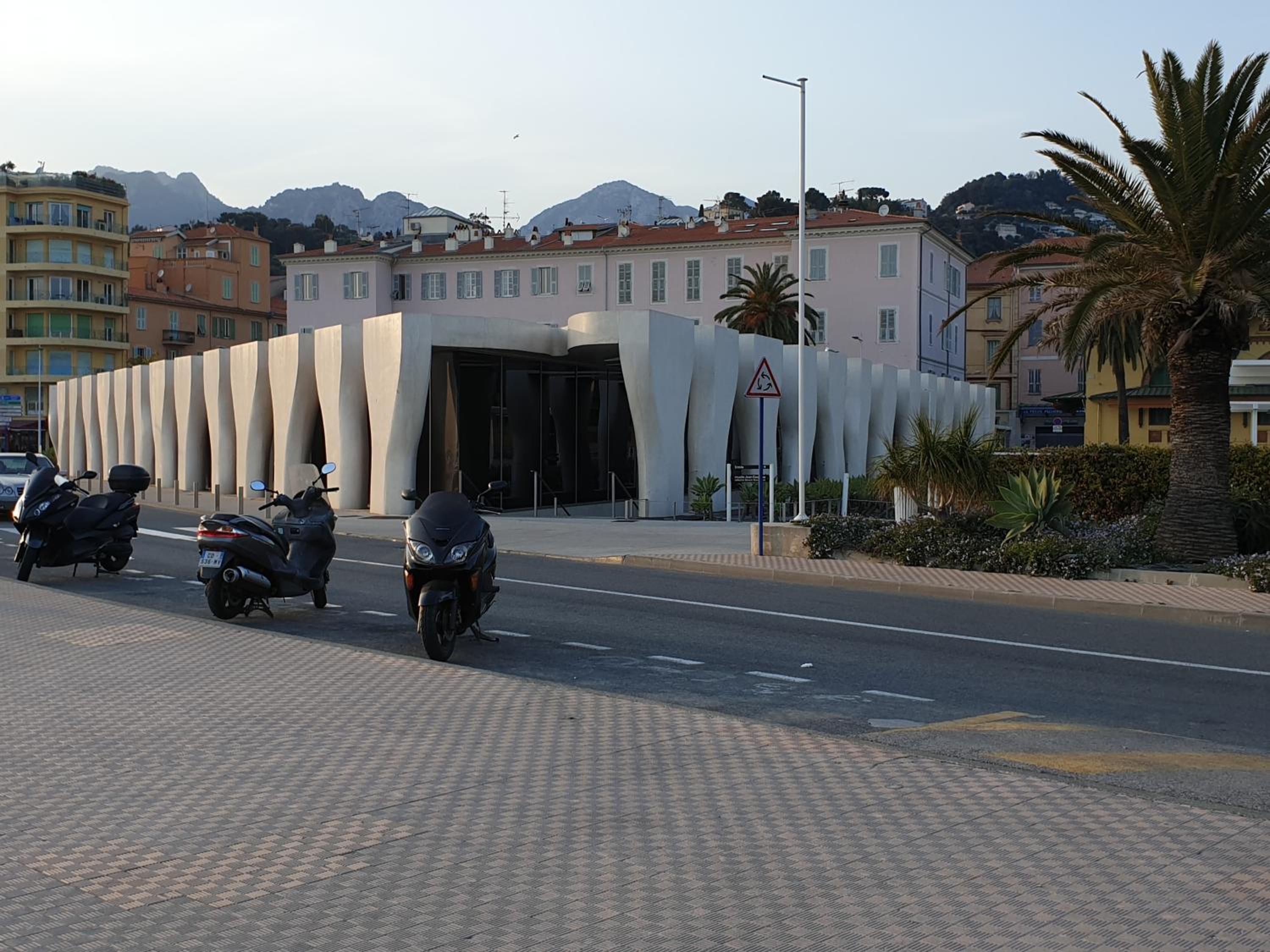 Photo 20