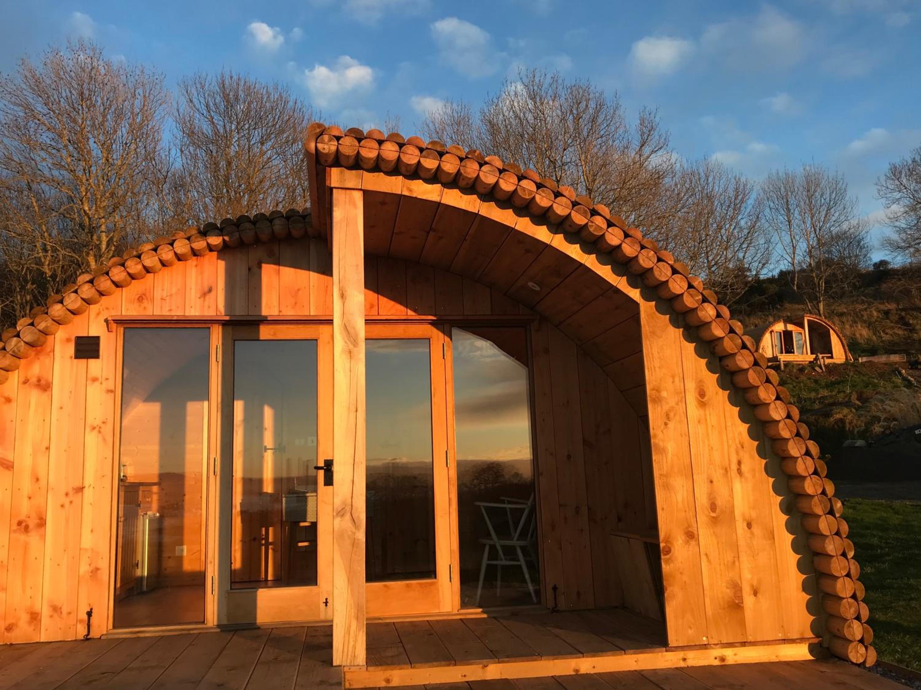 Hotel Sutor Coops The Den with Hot Tub - Image 1