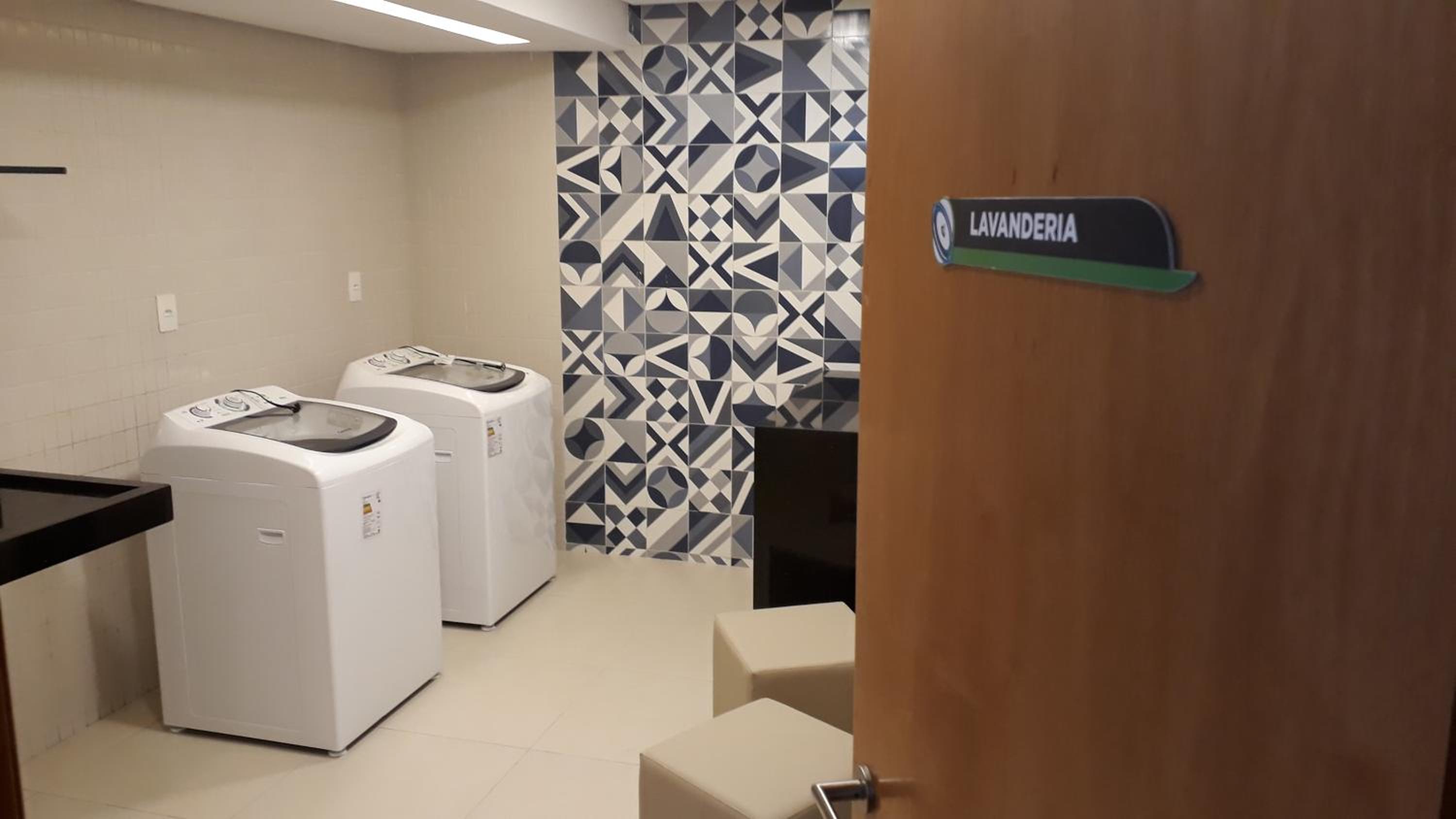 Flat praia Bessa conforto localização e seguro