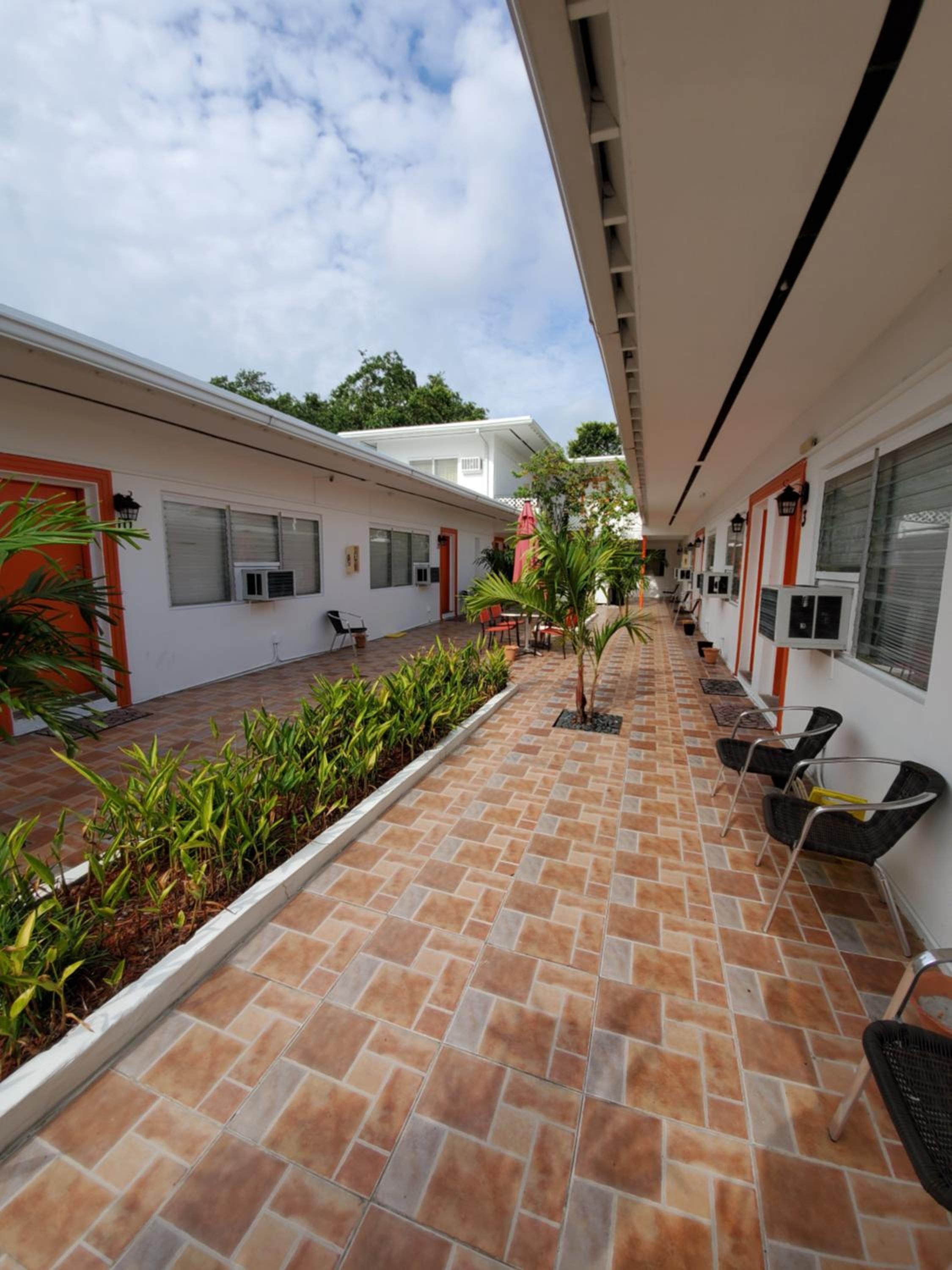 Royal Budget Inn