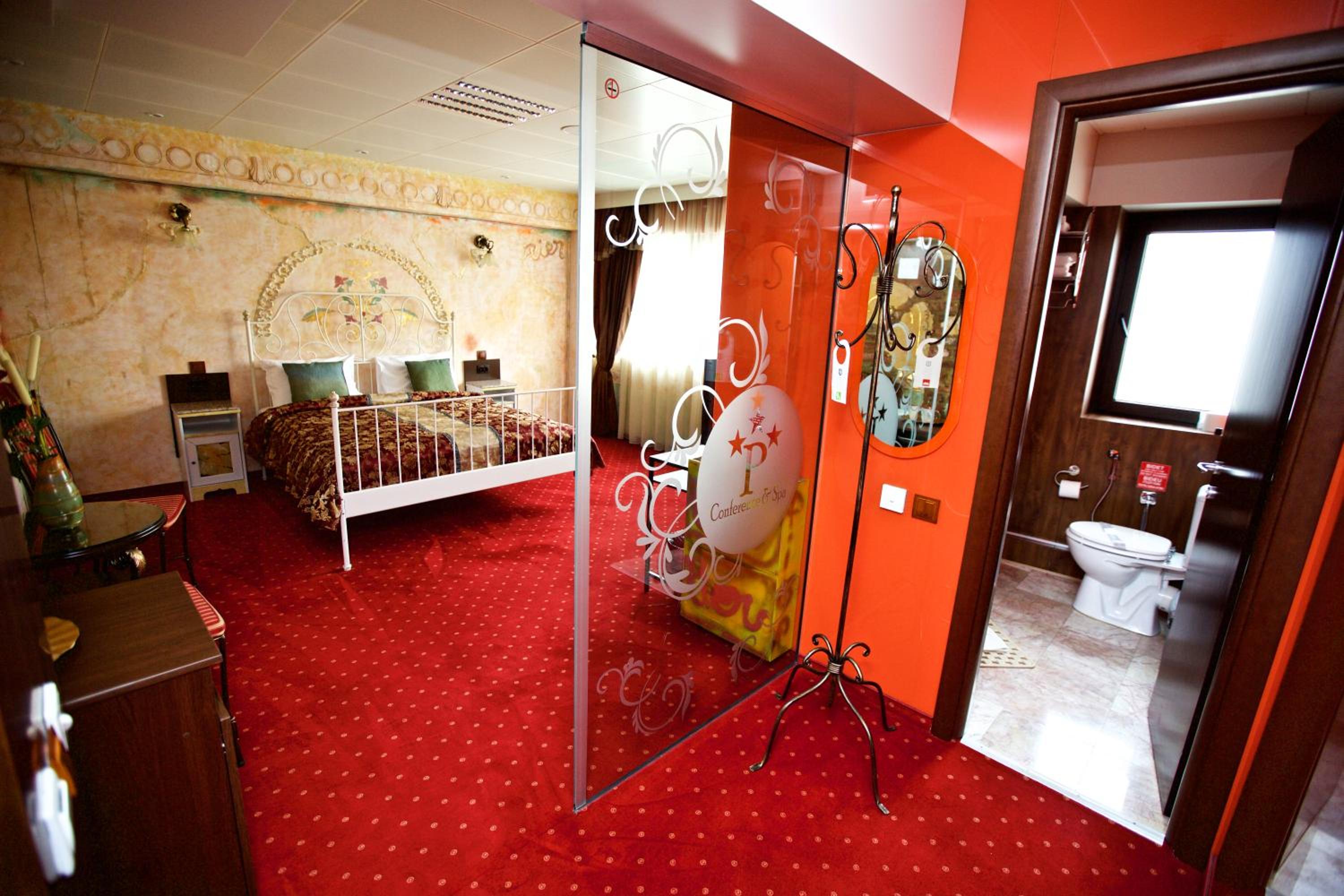 LEGENDS Chambers by Grand Pier Boutique
