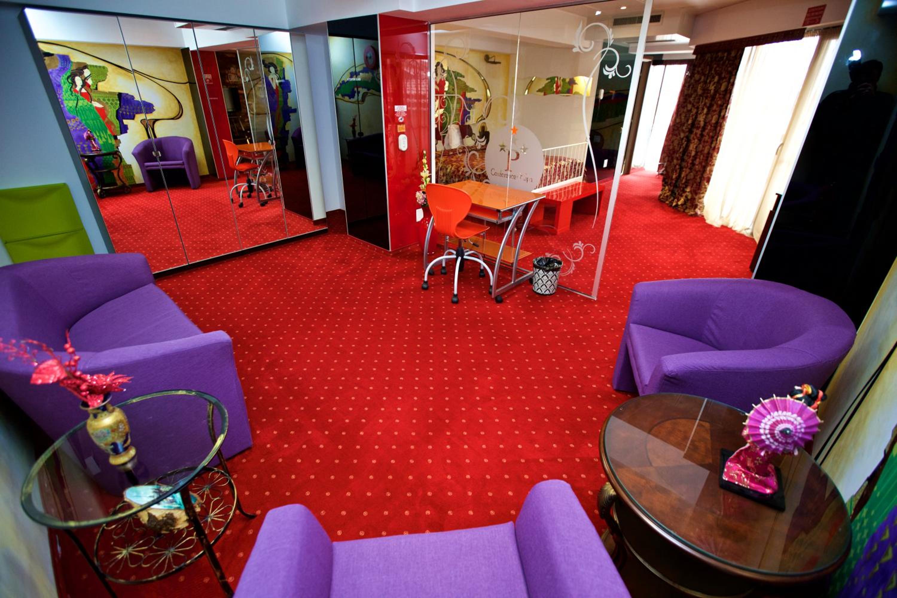 LEGENDS Chambers by Grand Pier Boutique