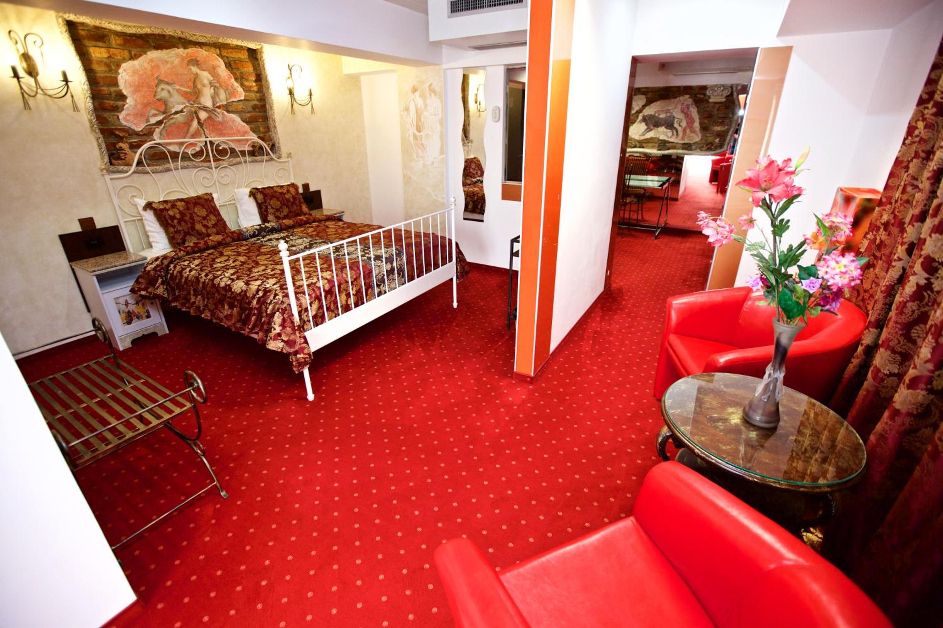 LEGENDS Chambers by Grand Pier Boutique