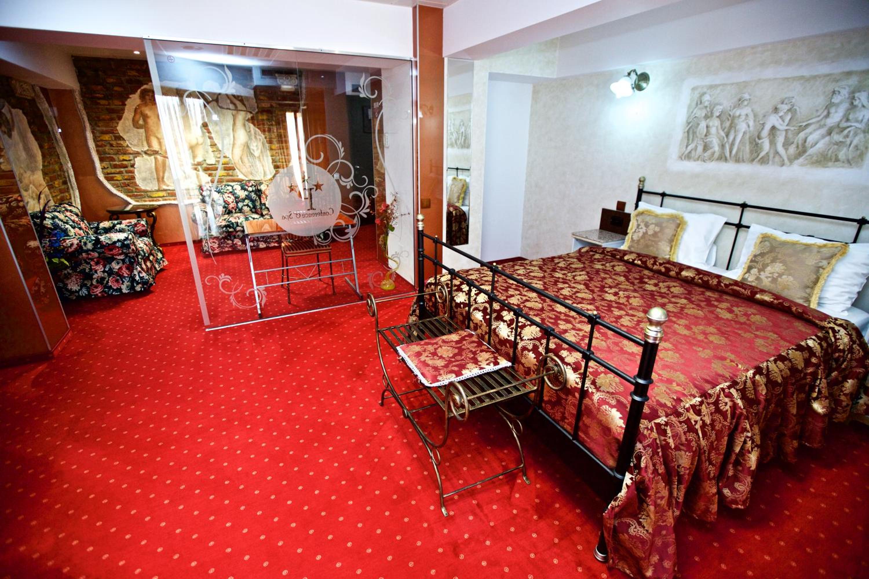LEGENDS Chambers by Grand Pier Boutique