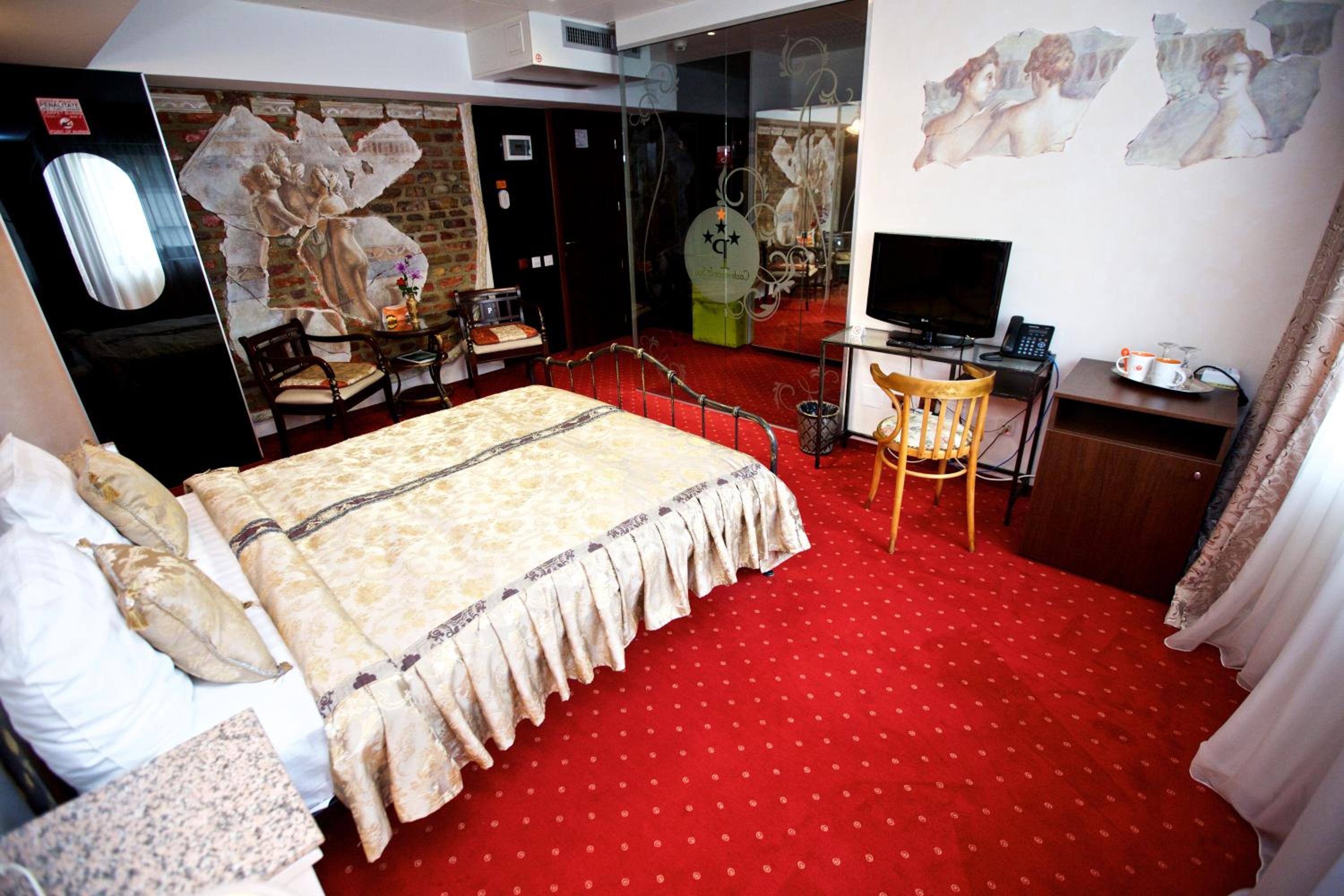 LEGENDS Chambers by Grand Pier Boutique