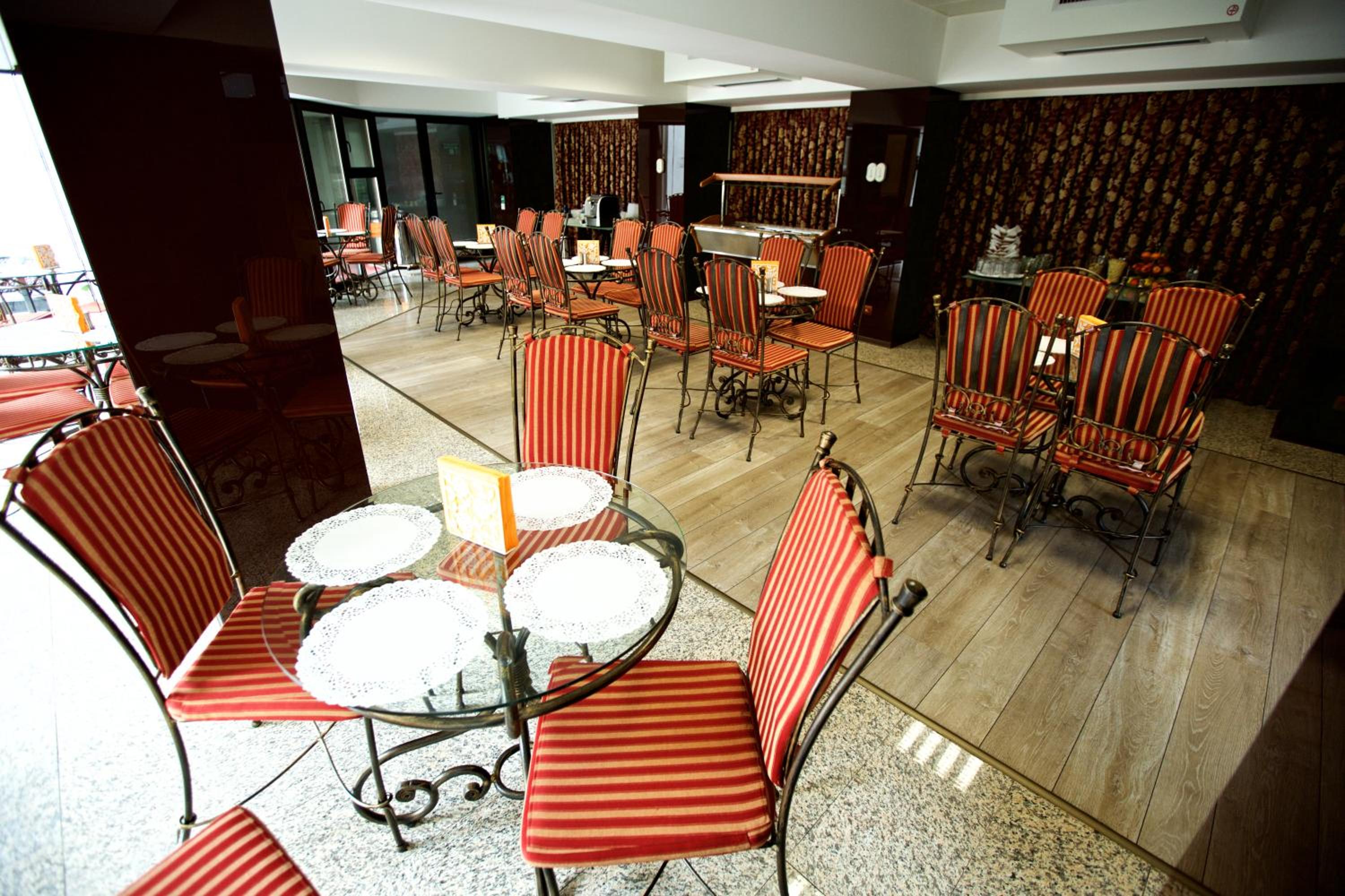 LEGENDS Chambers by Grand Pier Boutique