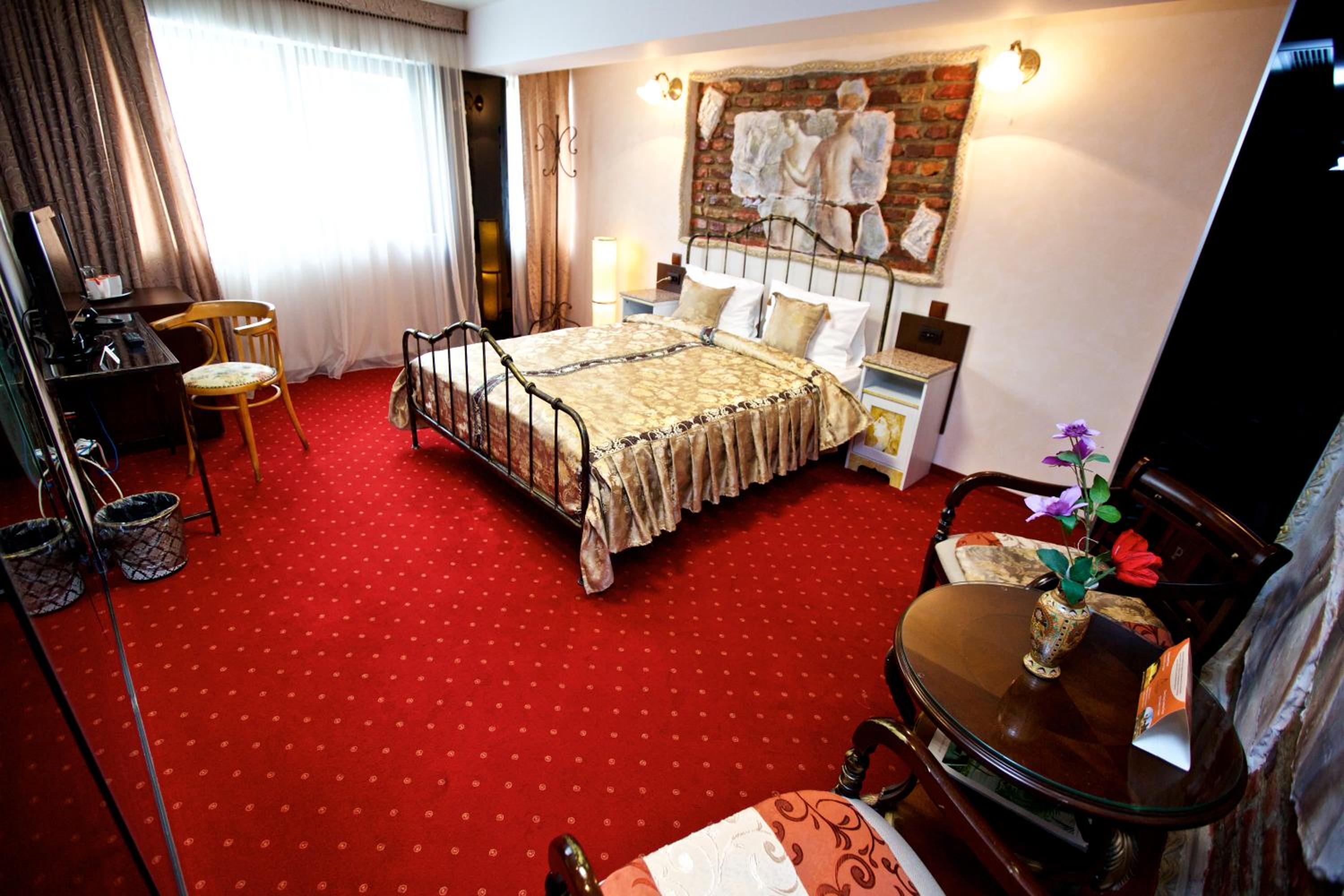 LEGENDS Chambers by Grand Pier Boutique
