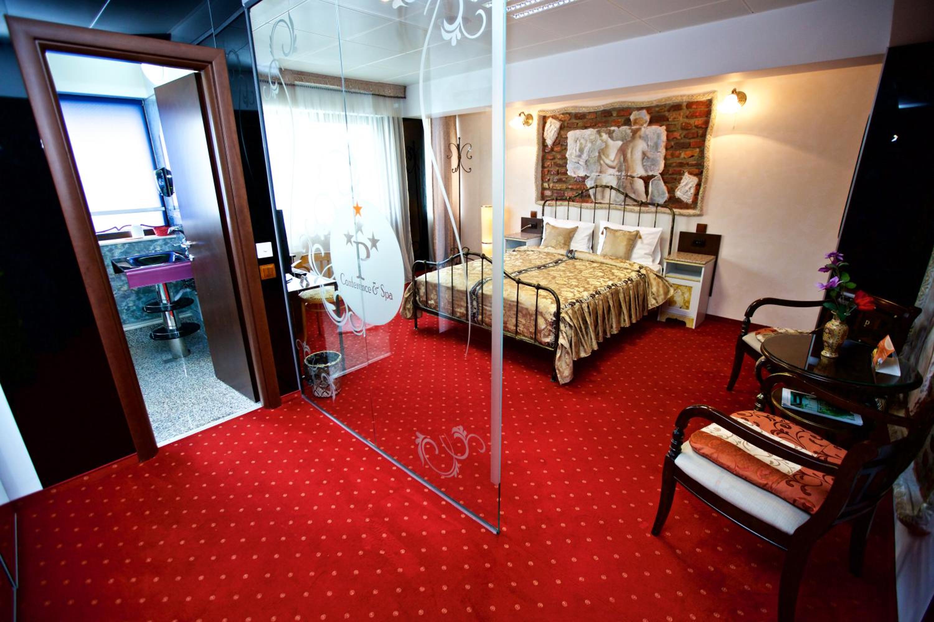 LEGENDS Chambers by Grand Pier Boutique