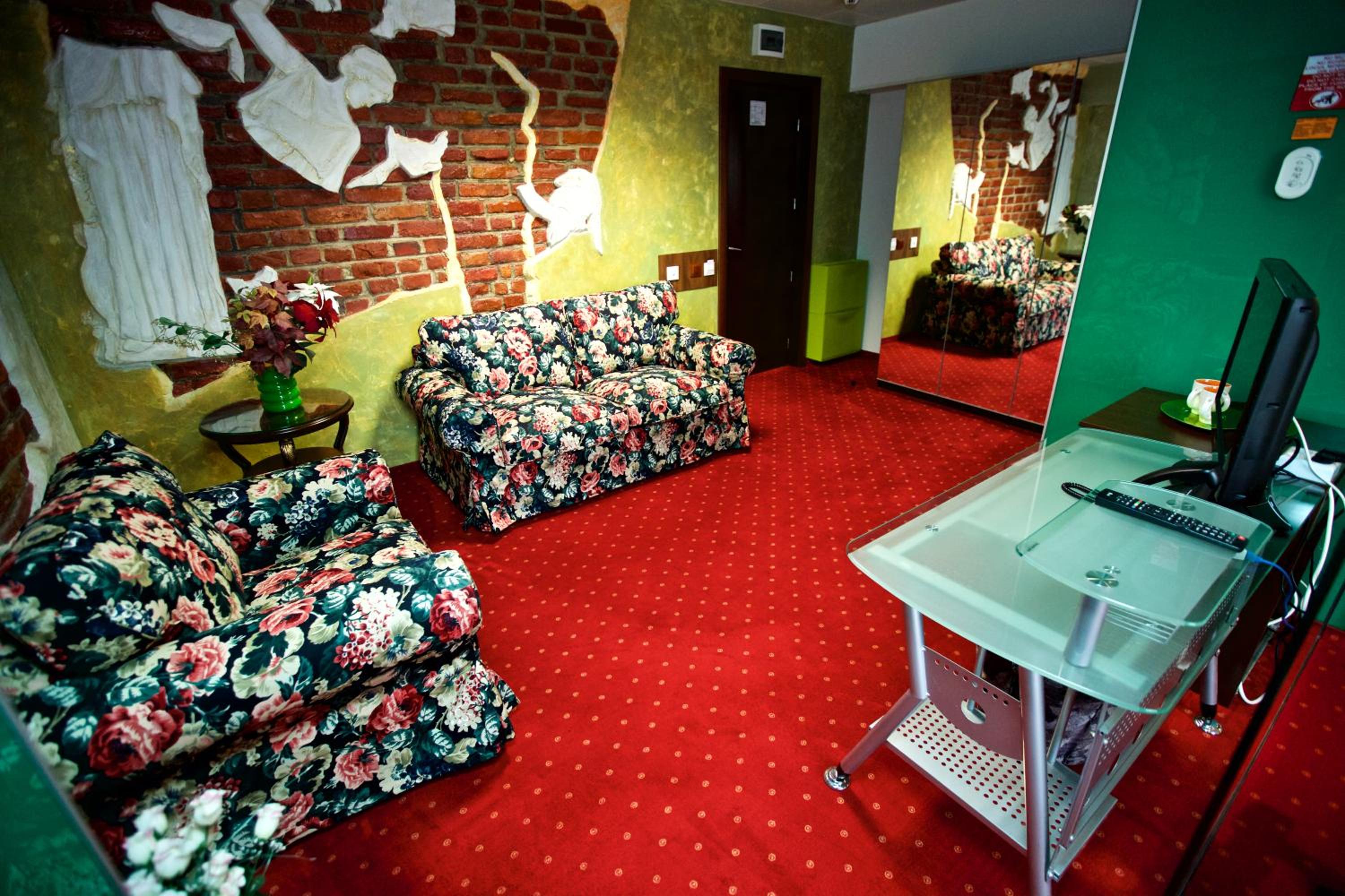 LEGENDS Chambers by Grand Pier Boutique