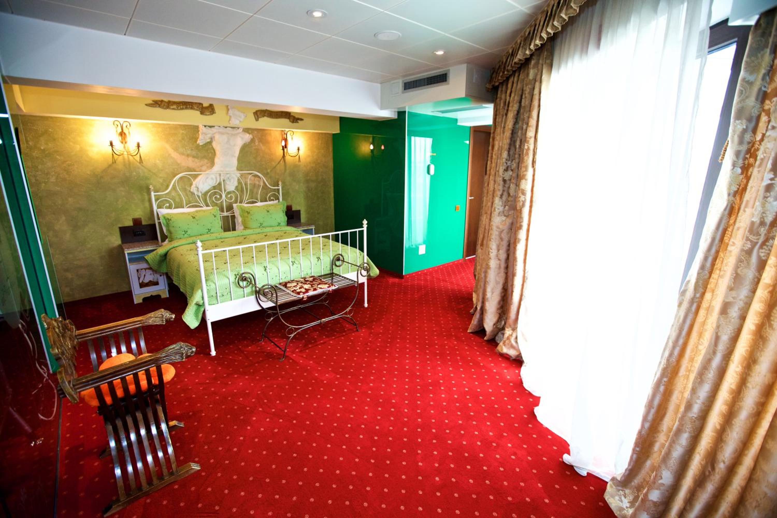 LEGENDS Chambers by Grand Pier Boutique