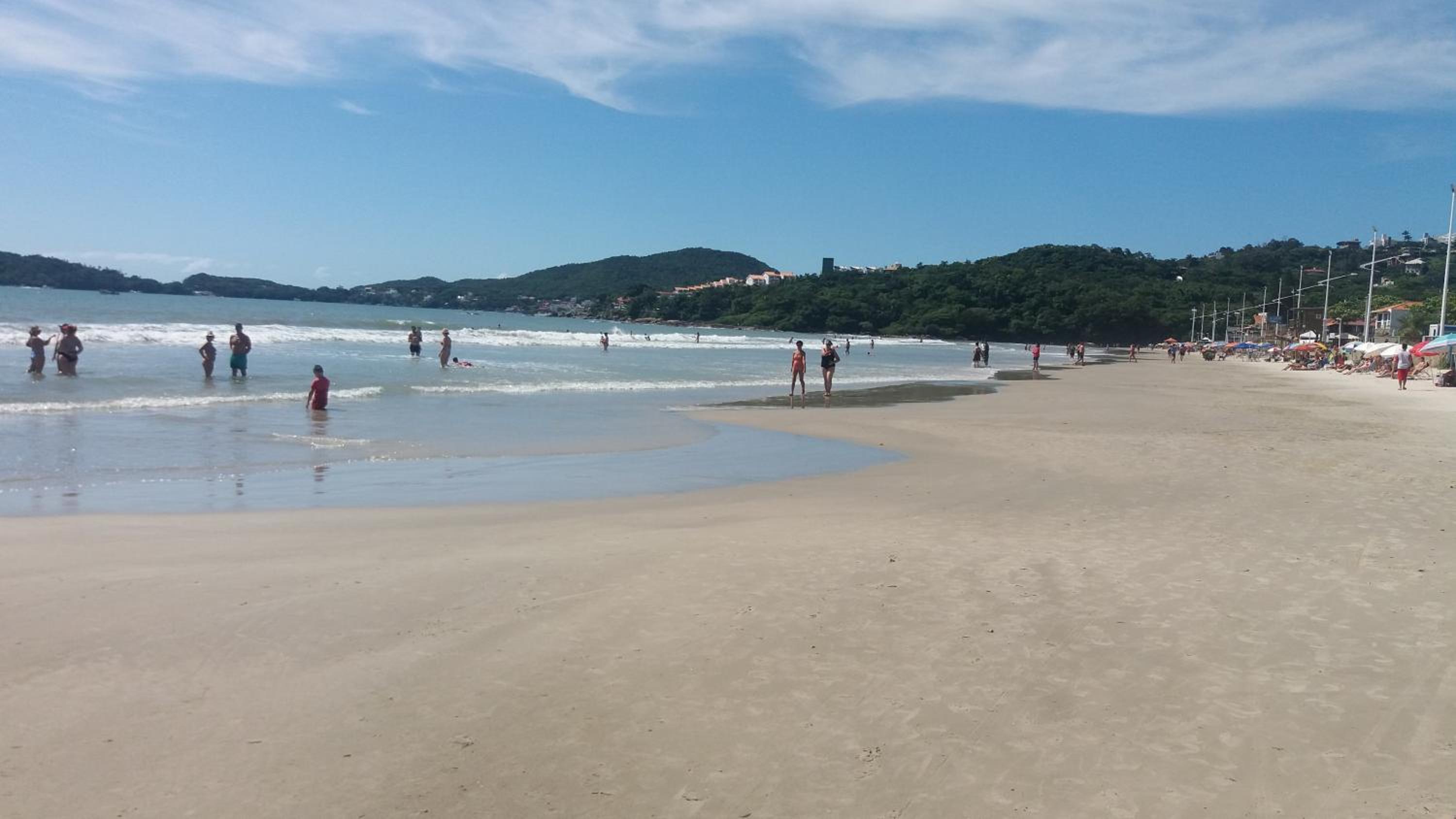 Apto Bombas Ed Guarapari